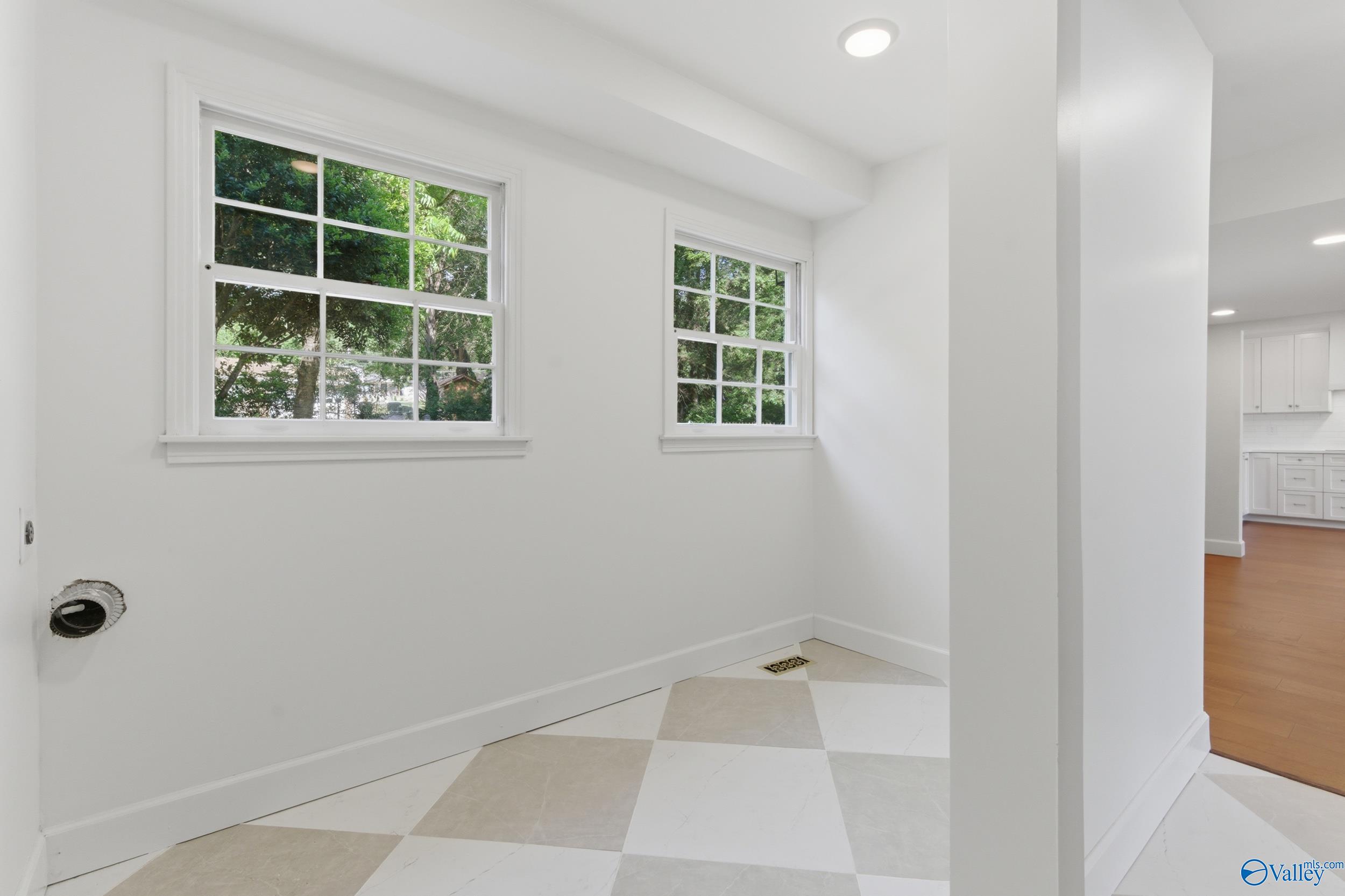 11309 Woodcrest Drive SE