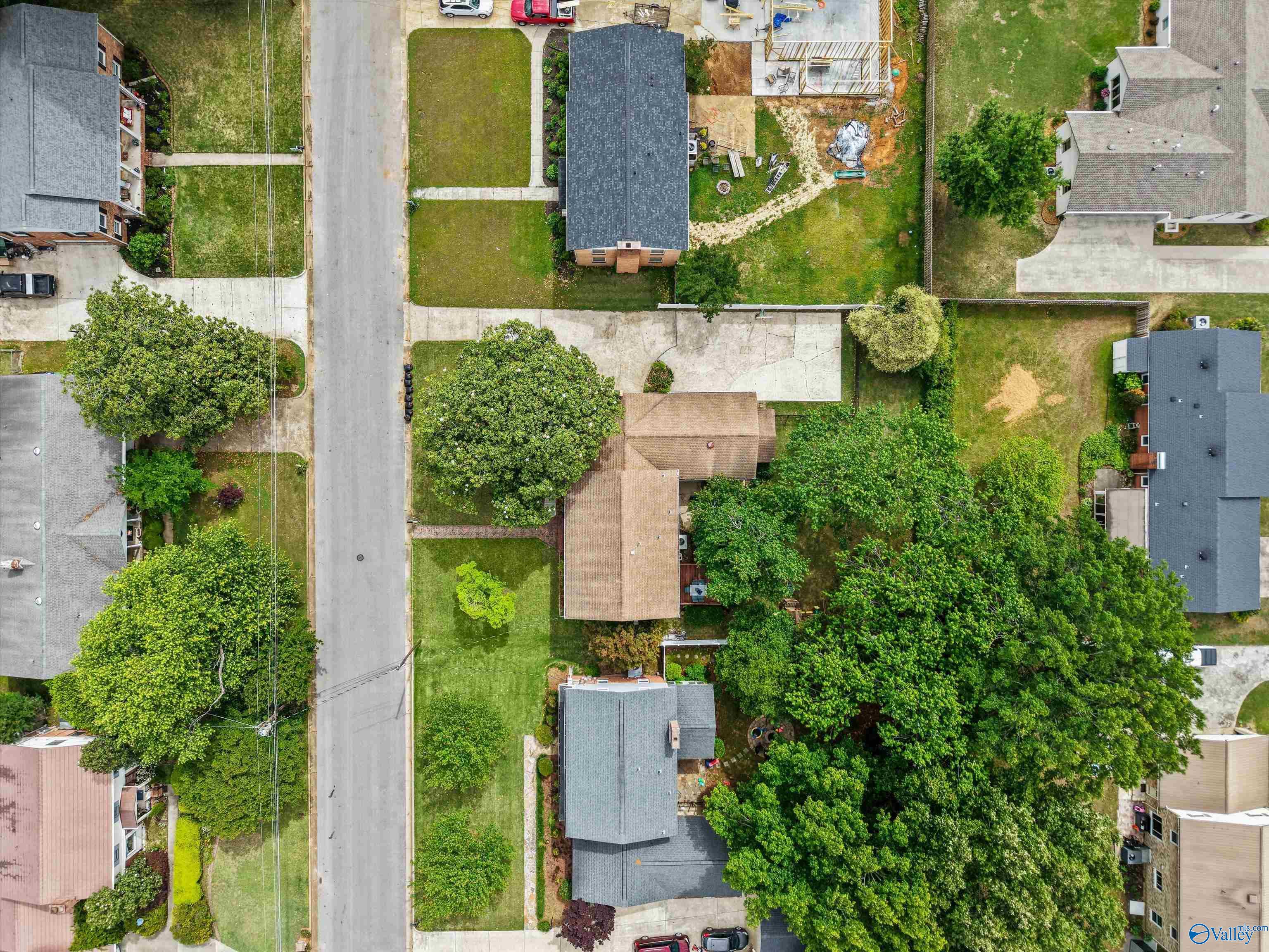 1010 San Ramon Avenue SE