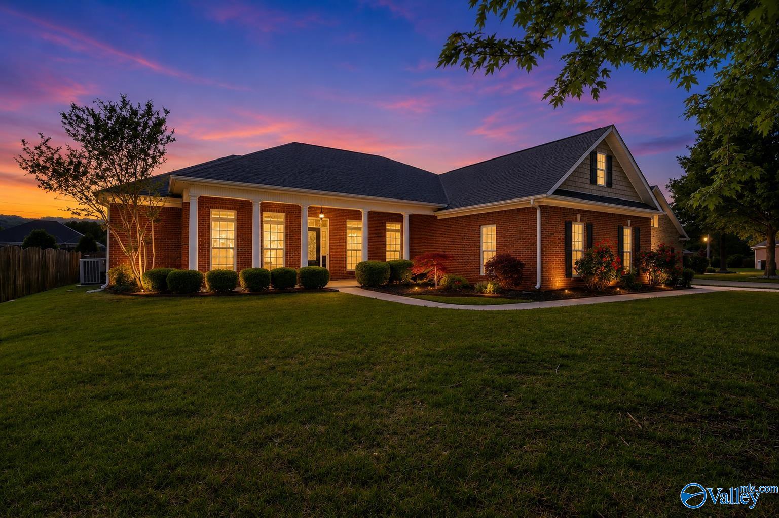 7004 Oak Creek Circle SE