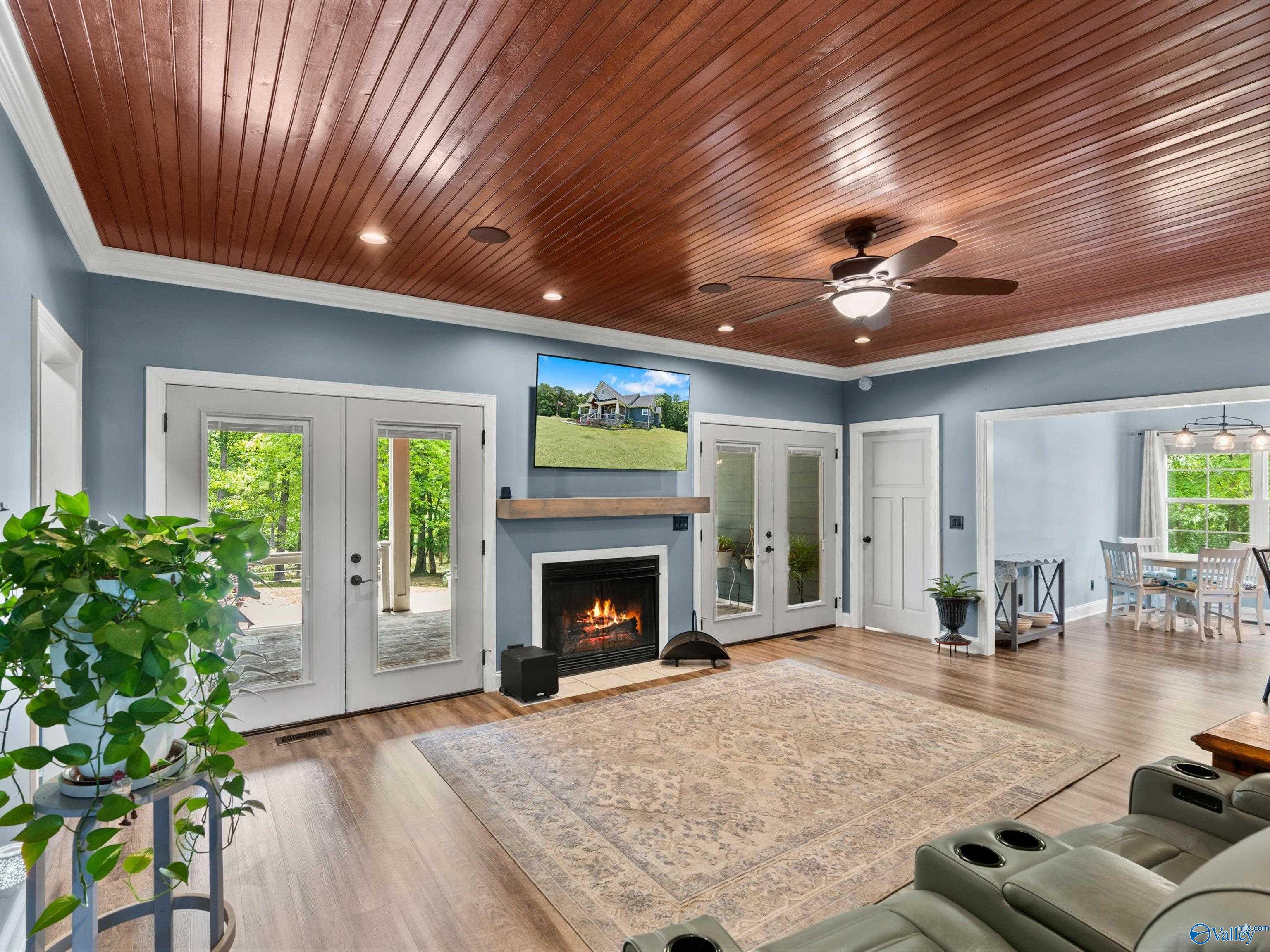 92 Dogwood Lane