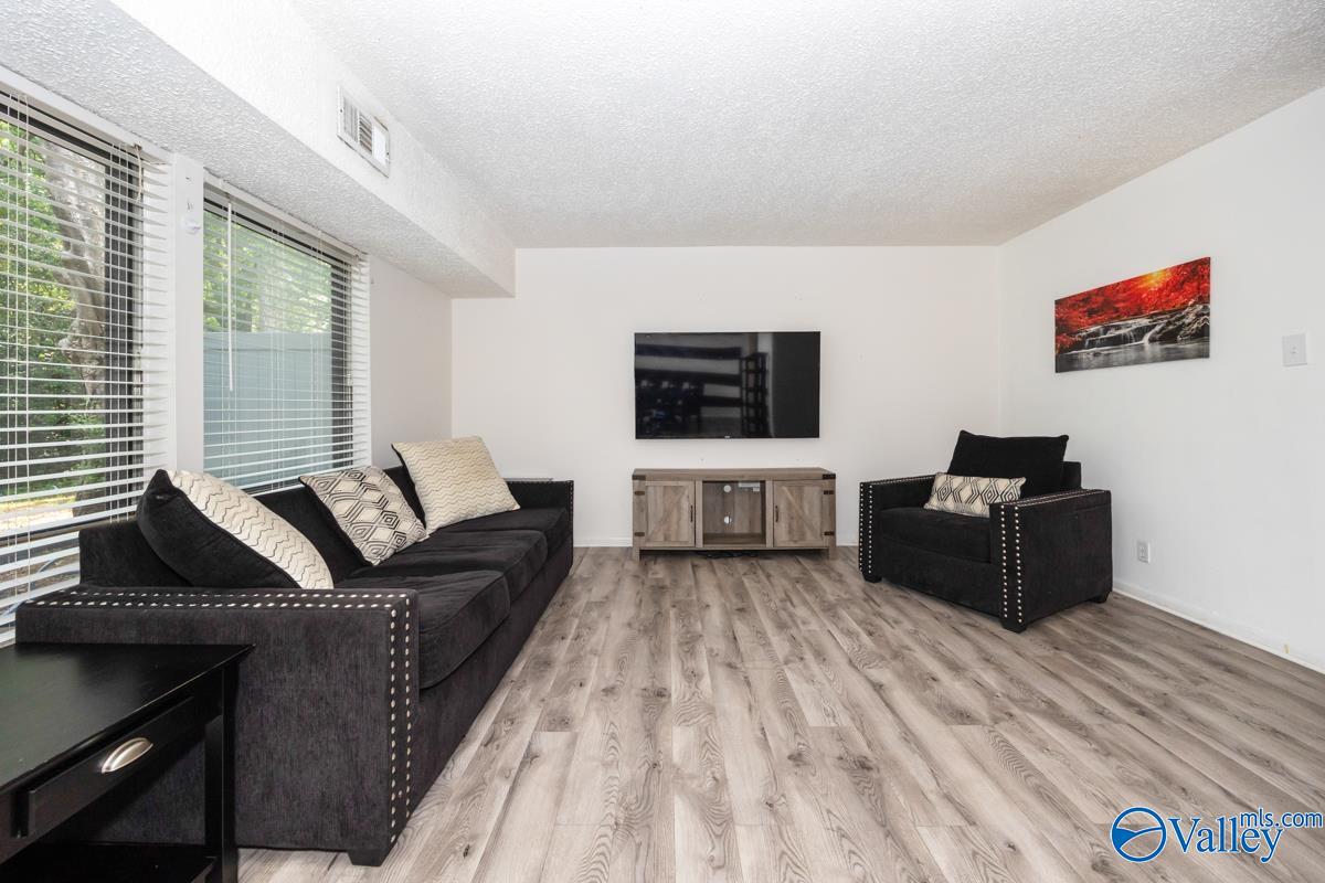 2220 Colony Drive SW # 2220