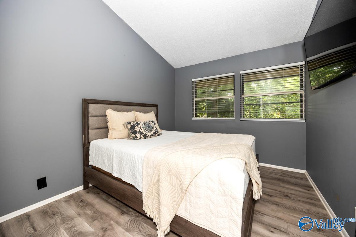 2220 Colony Drive SW # 2220