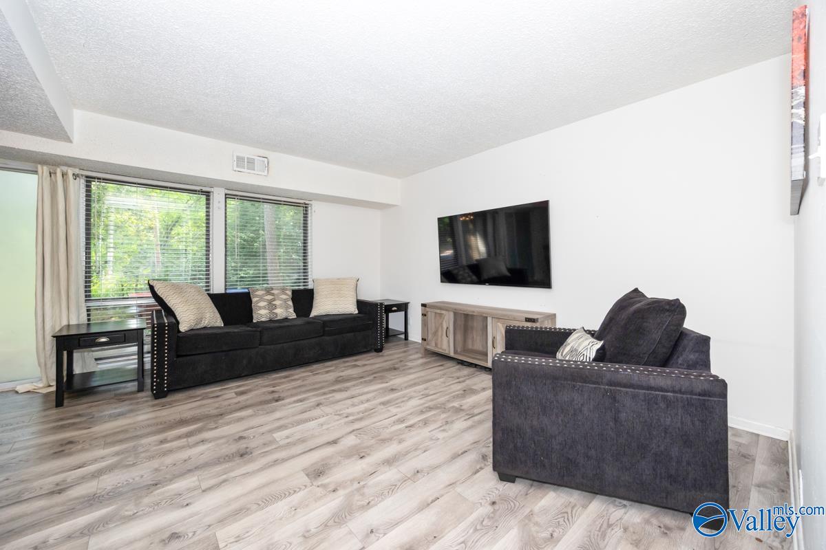 2220 Colony Drive SW # 2220