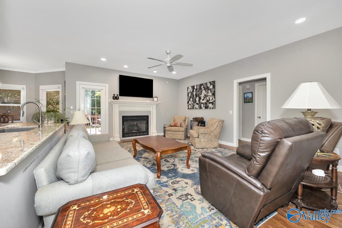 107 Applecross Lane