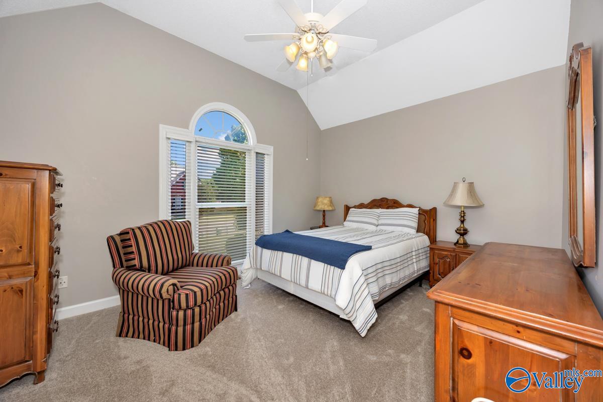 107 Applecross Lane