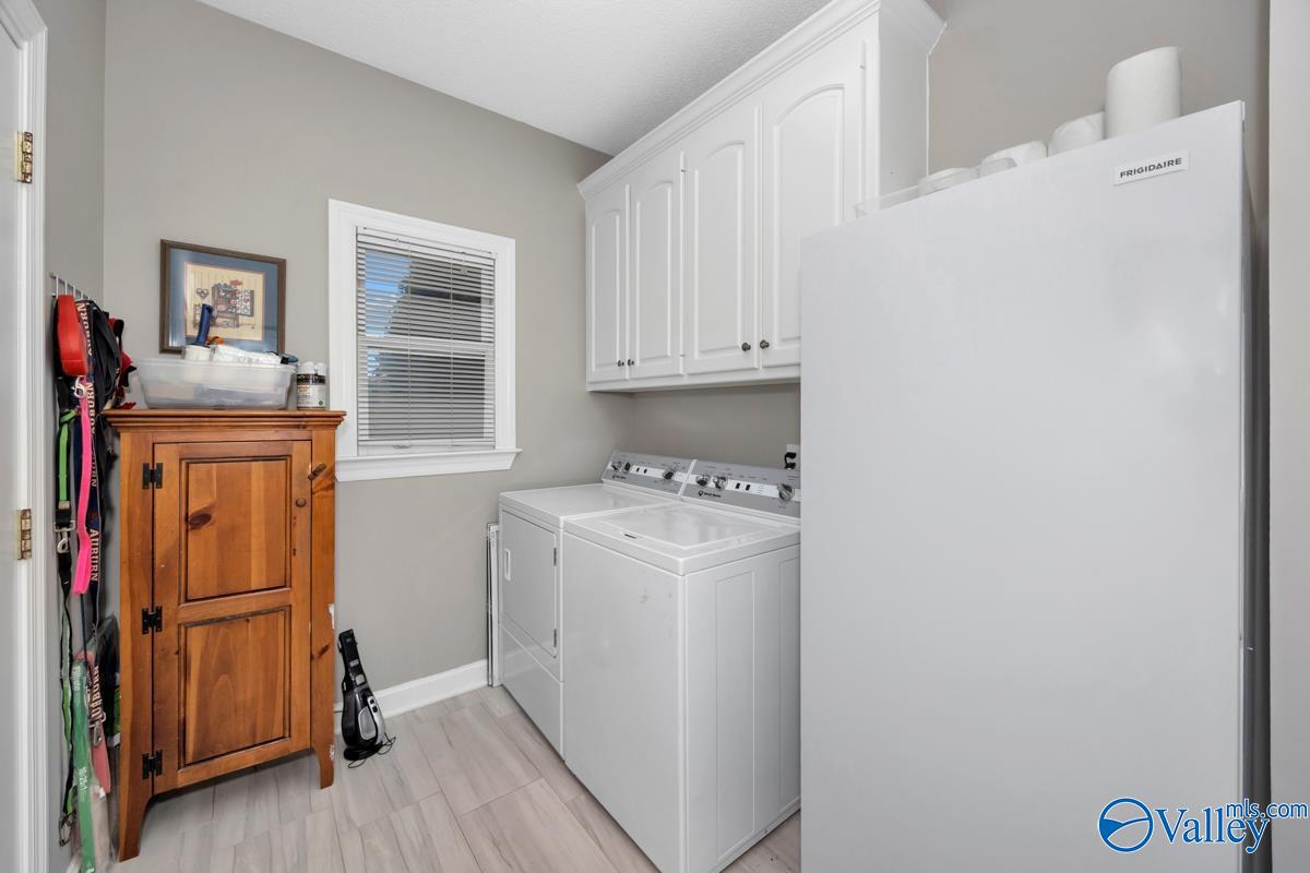 107 Applecross Lane