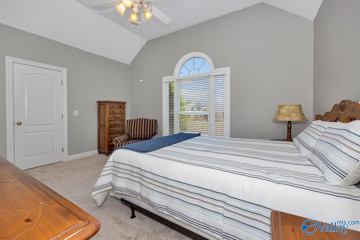 107 Applecross Lane