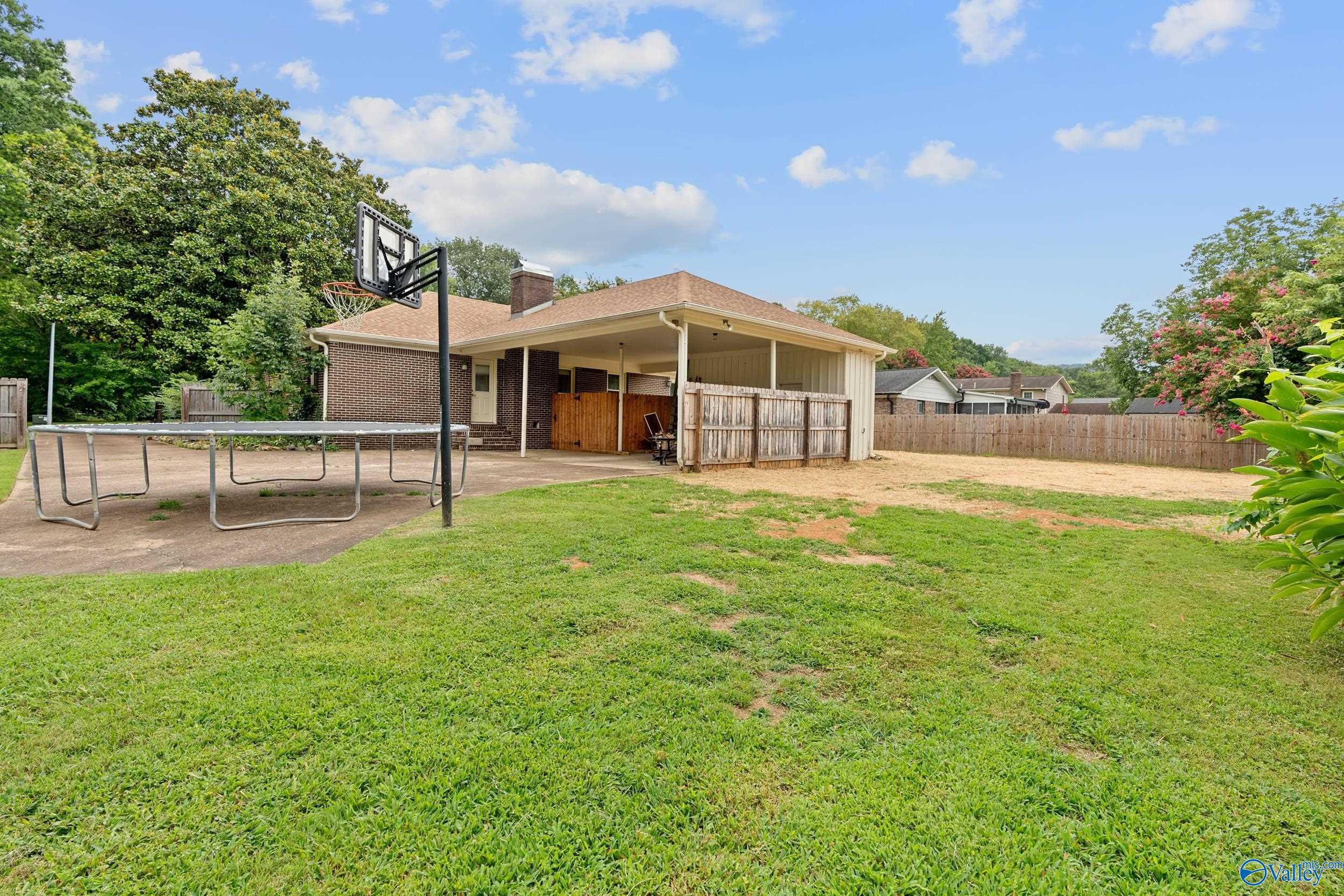 10202 Melanie Drive SE