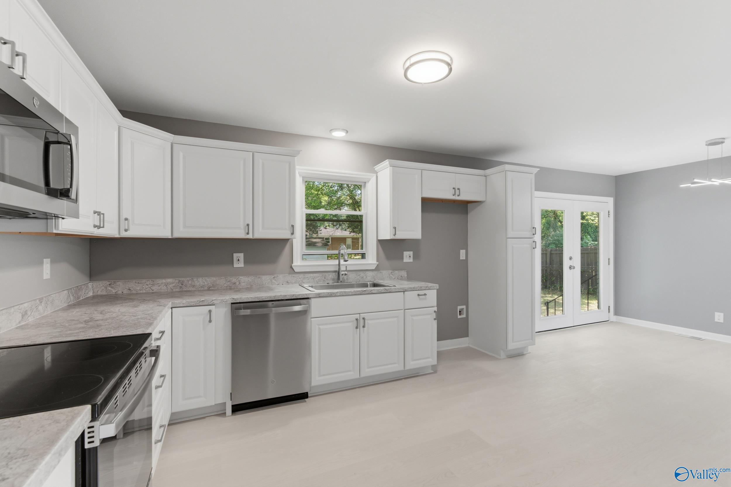 4019 Telstar Circle