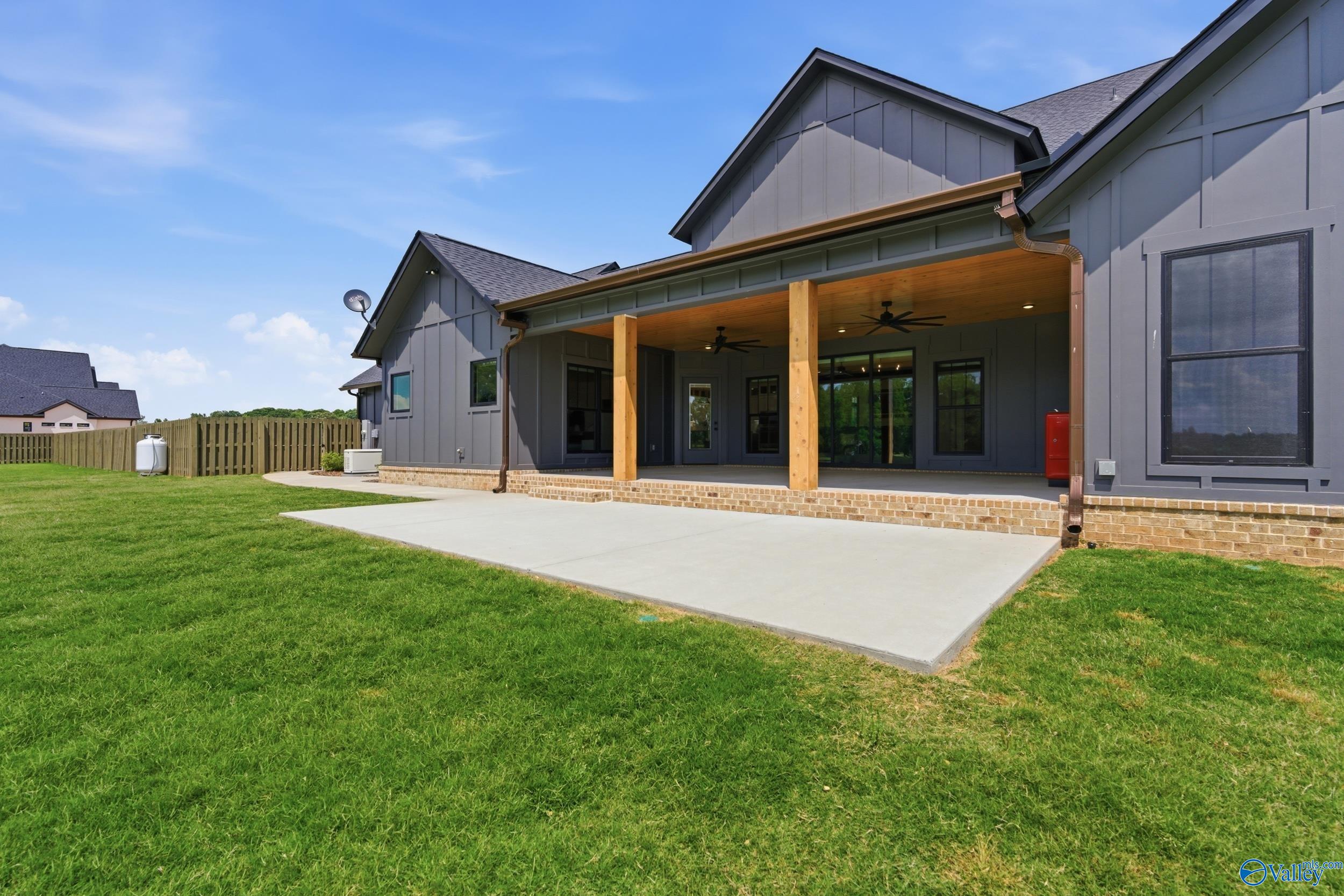 112 Sydney School Way
