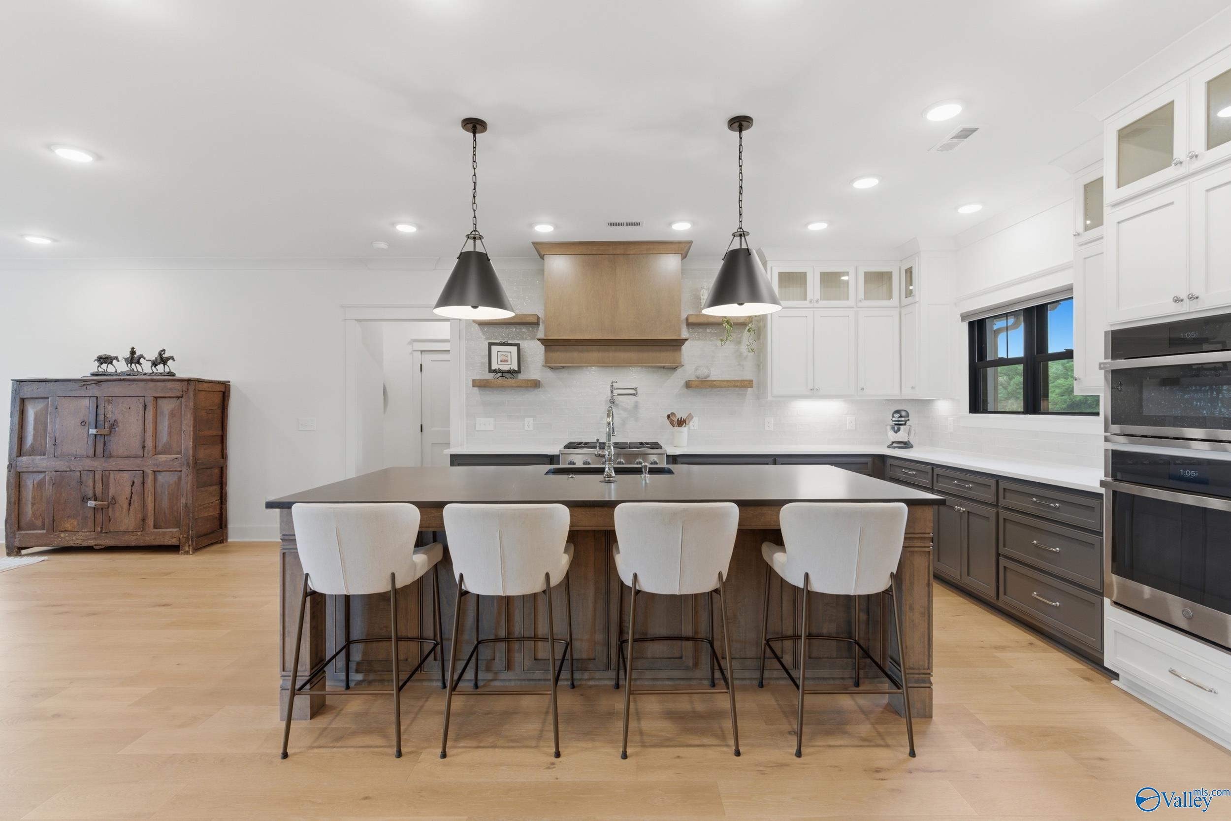 112 Sydney School Way