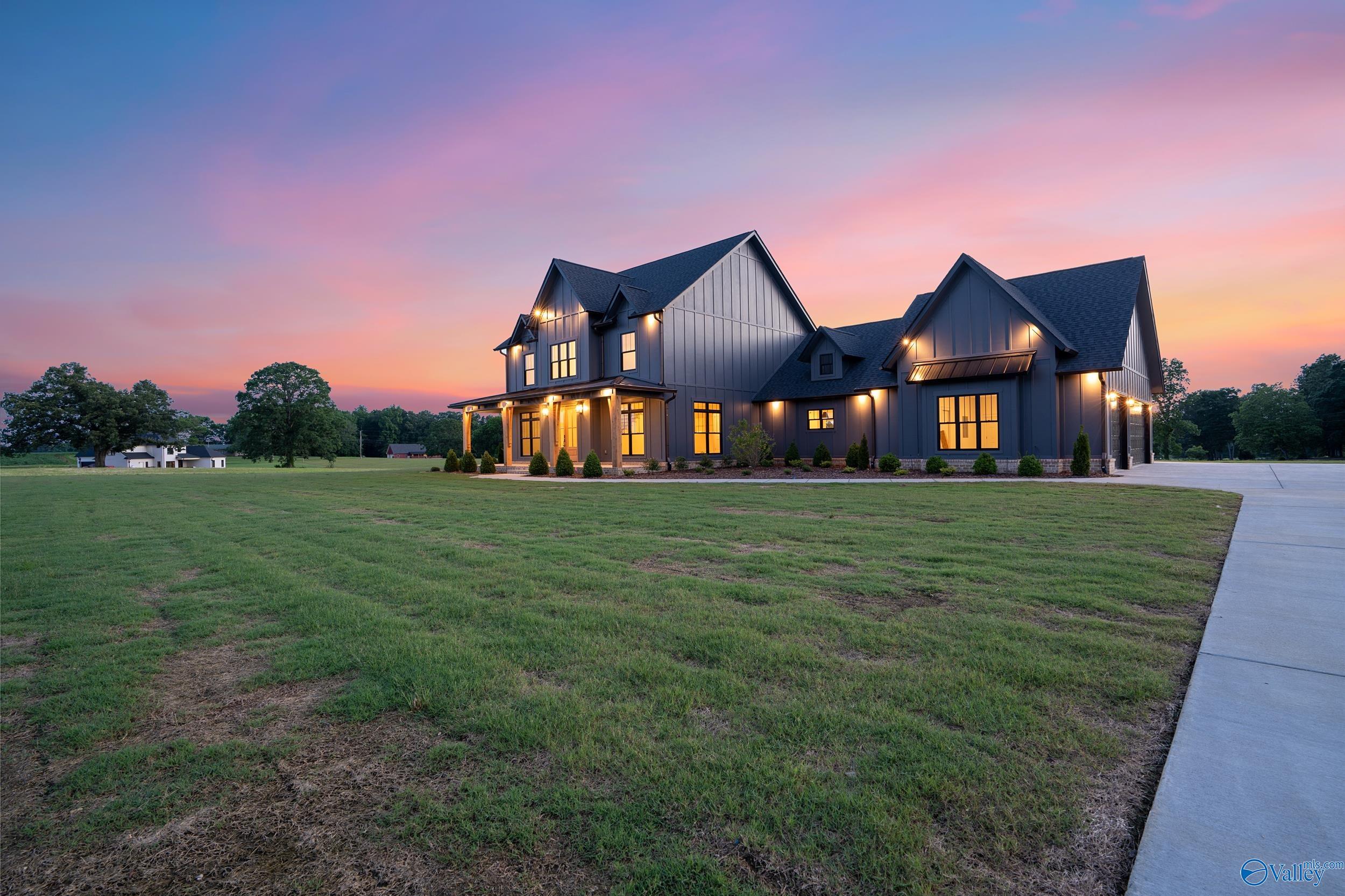 112 Sydney School Way