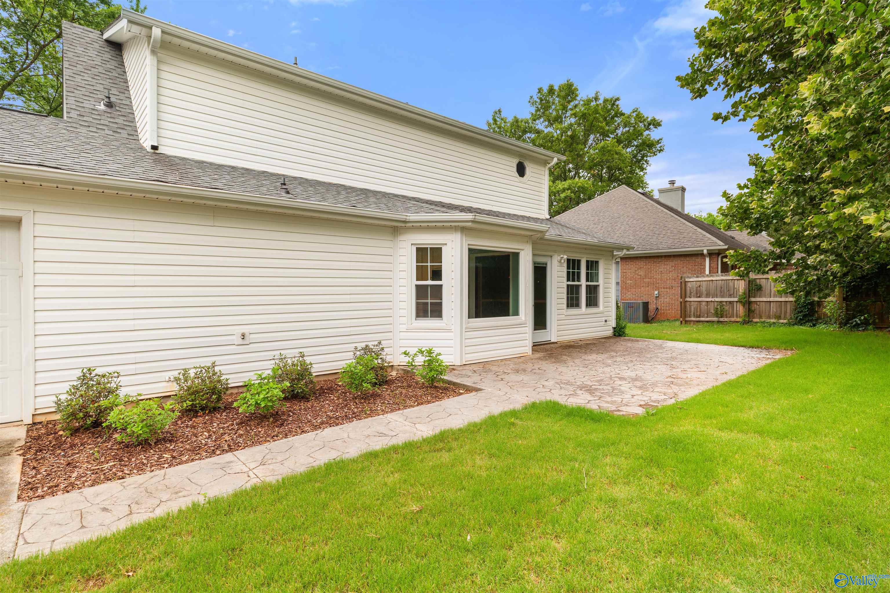102 Mill Creek Crossing