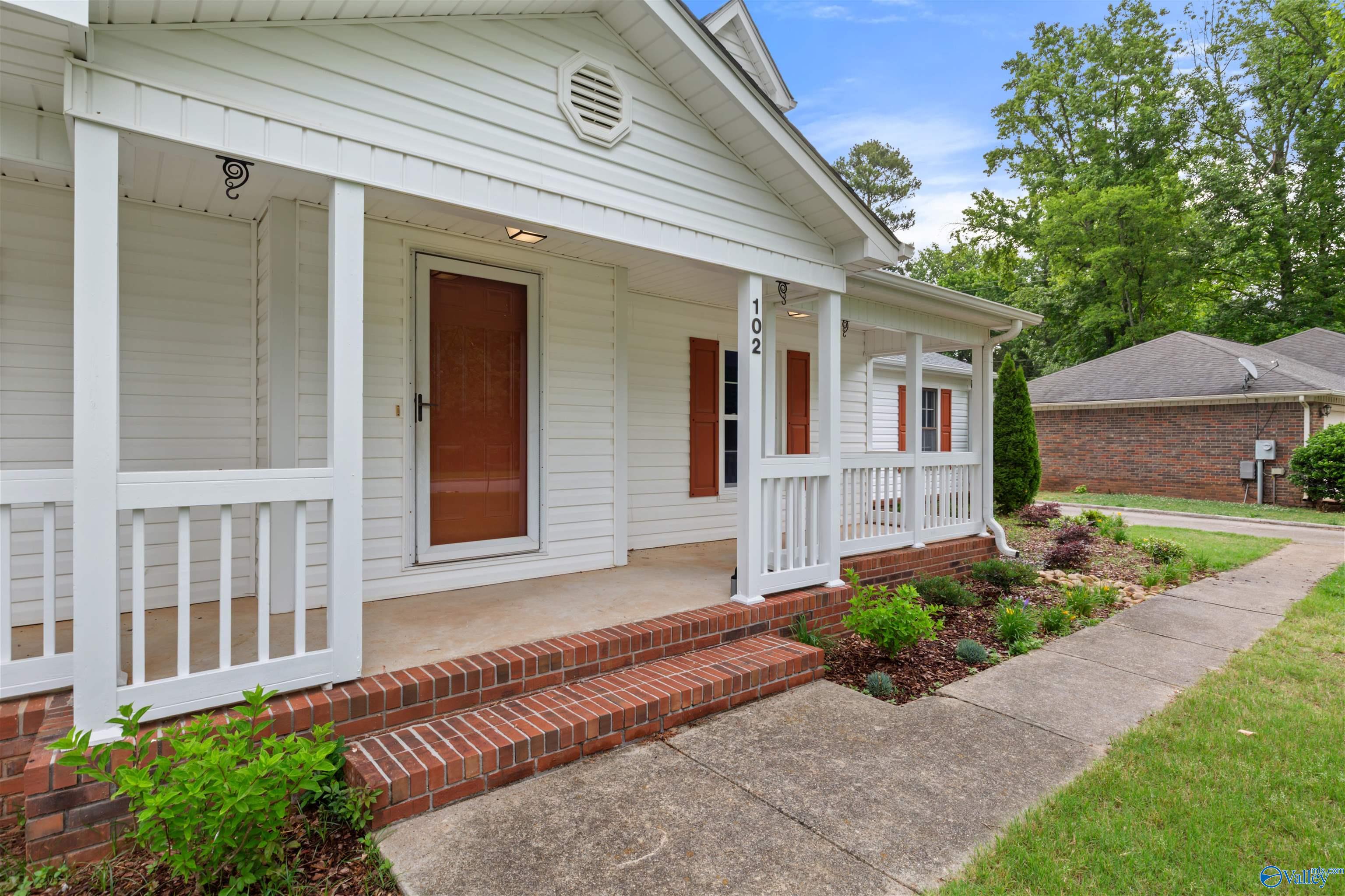 102 Mill Creek Crossing