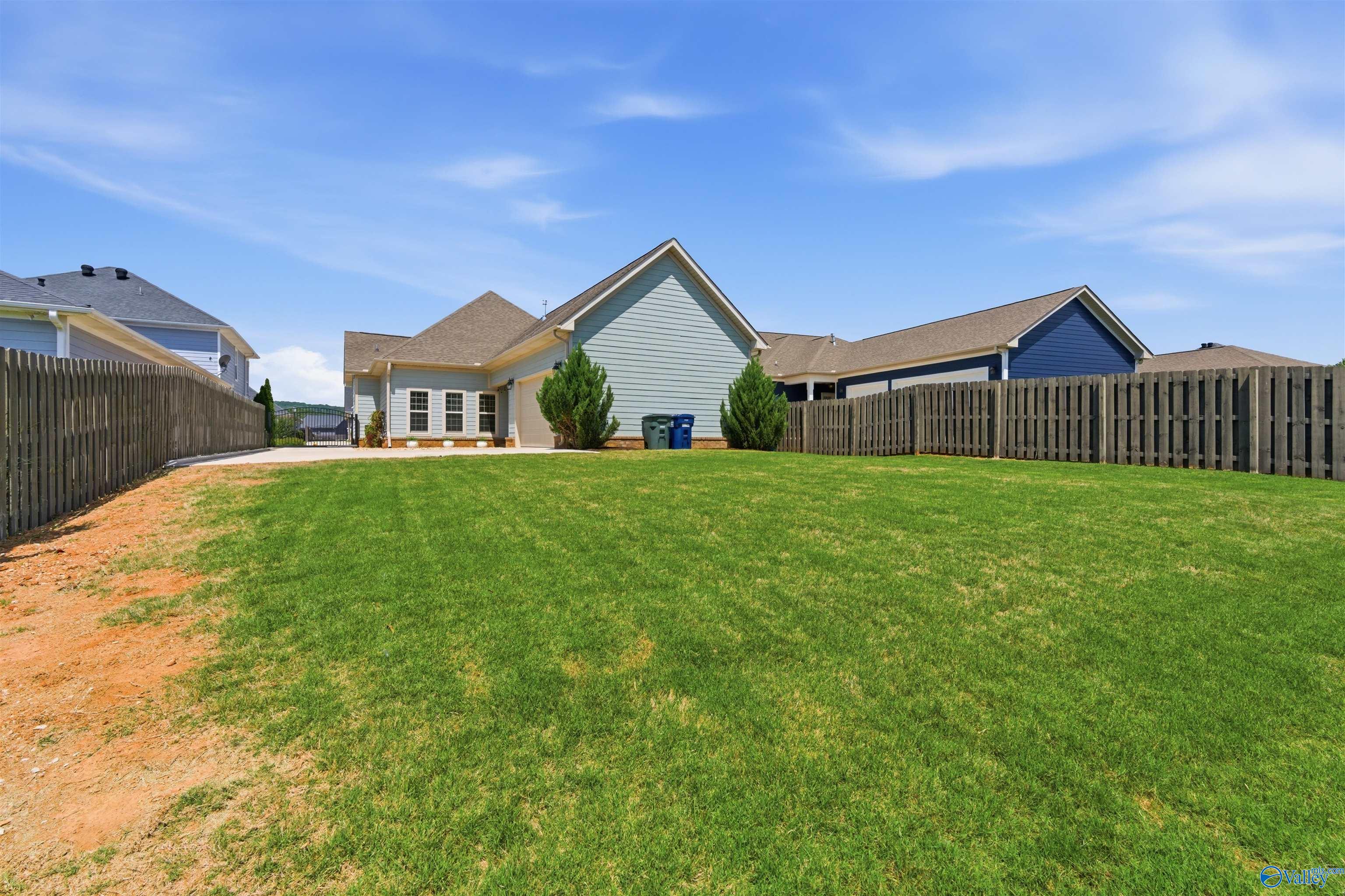 1107 NW Water Park Way