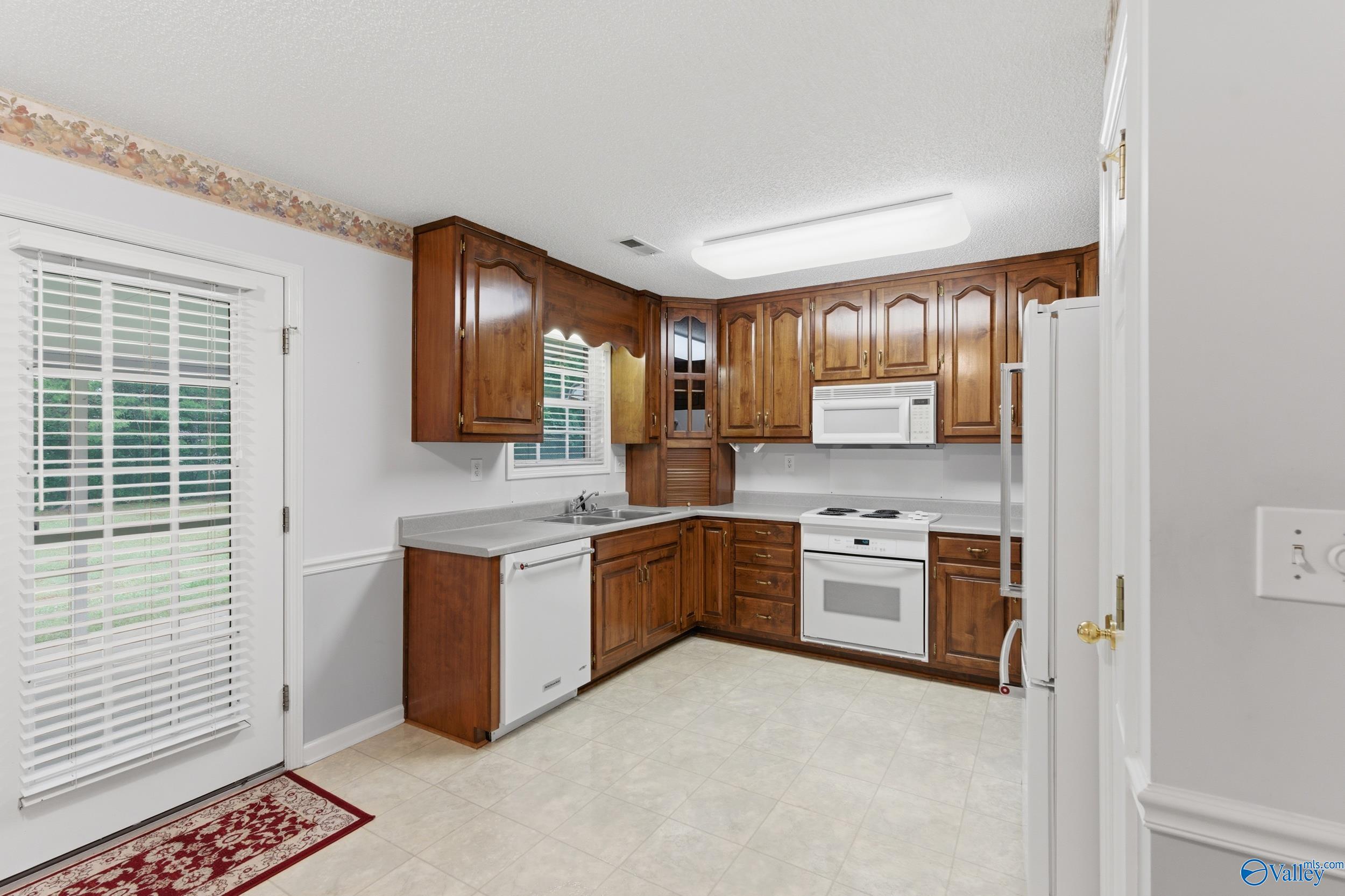 112 Val Sapra Circle
