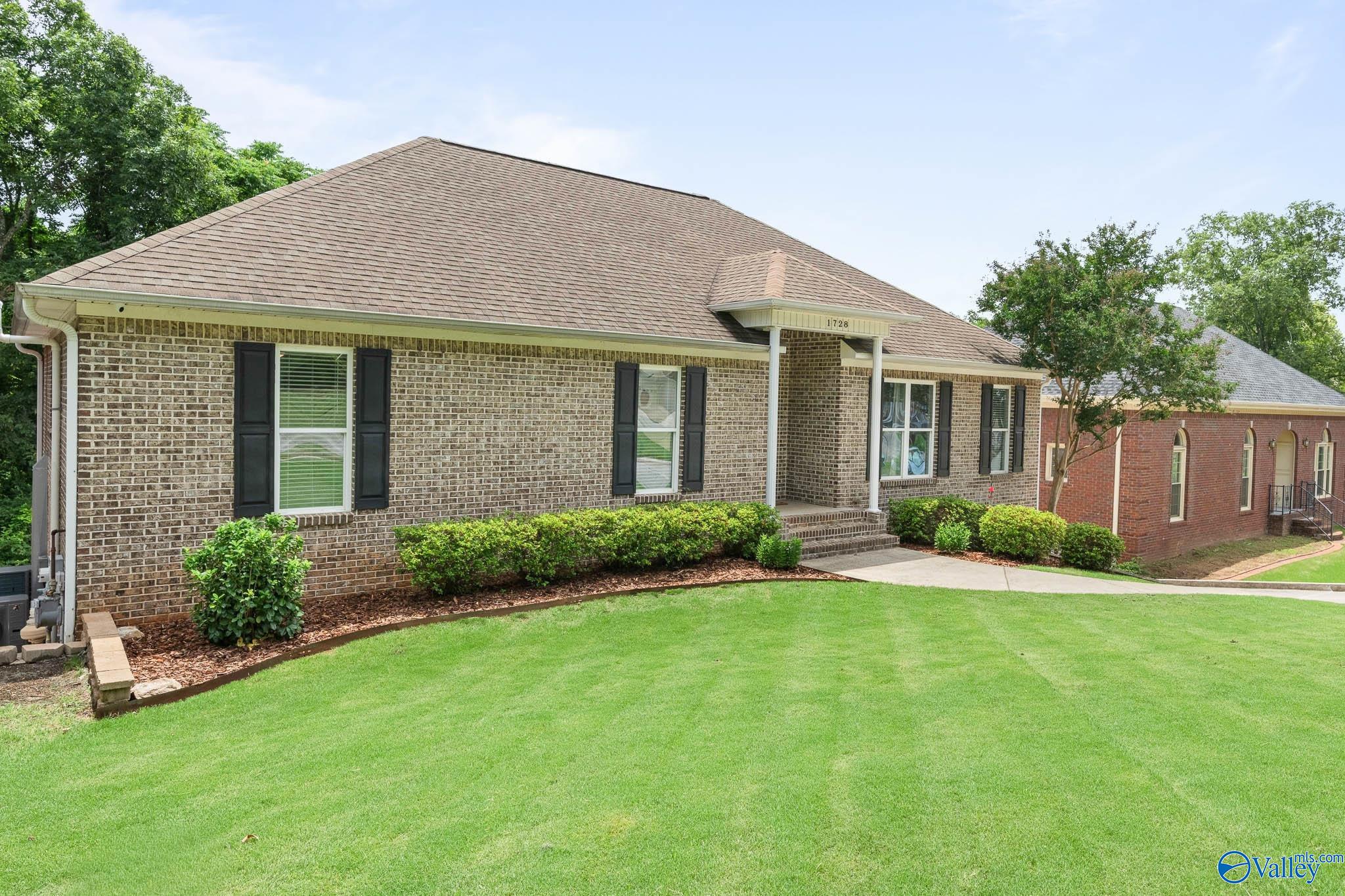 1728 Alm Drive