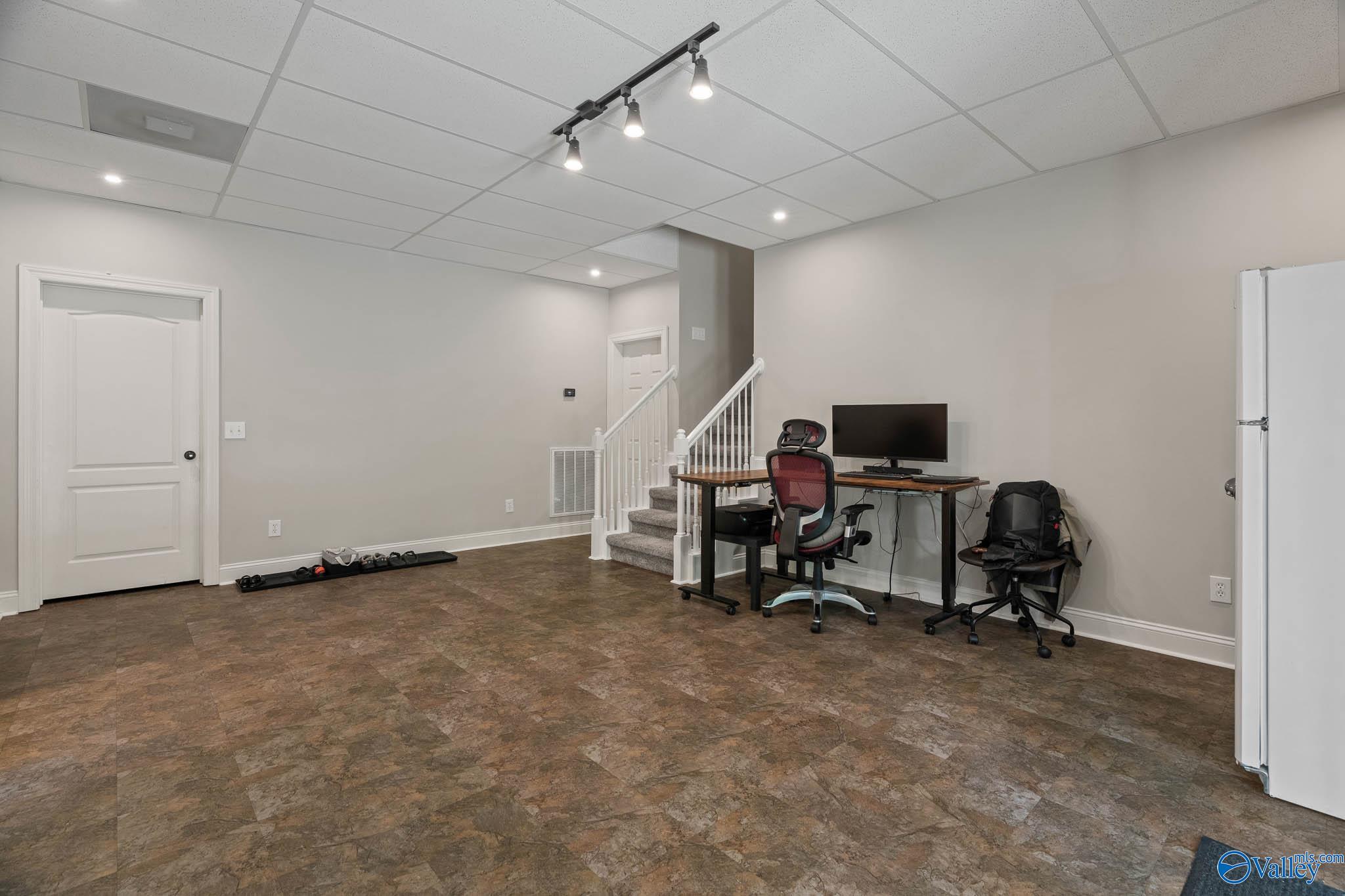 1728 Alm Drive