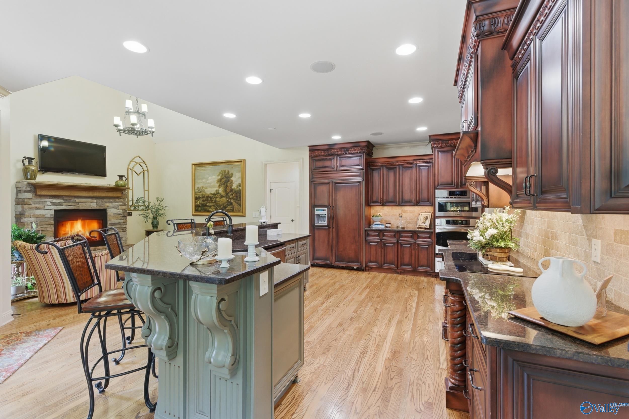 125 Foxfield Drive