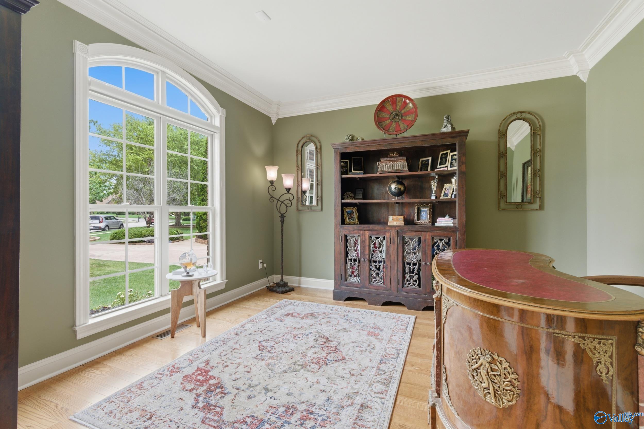 125 Foxfield Drive