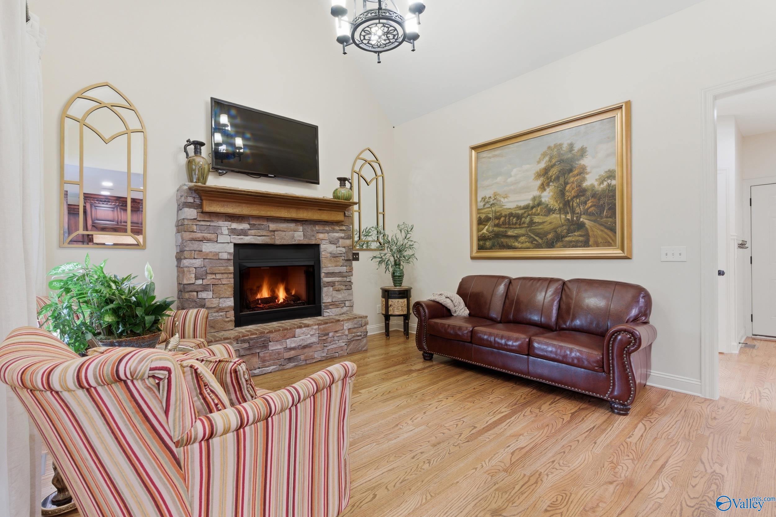 125 Foxfield Drive