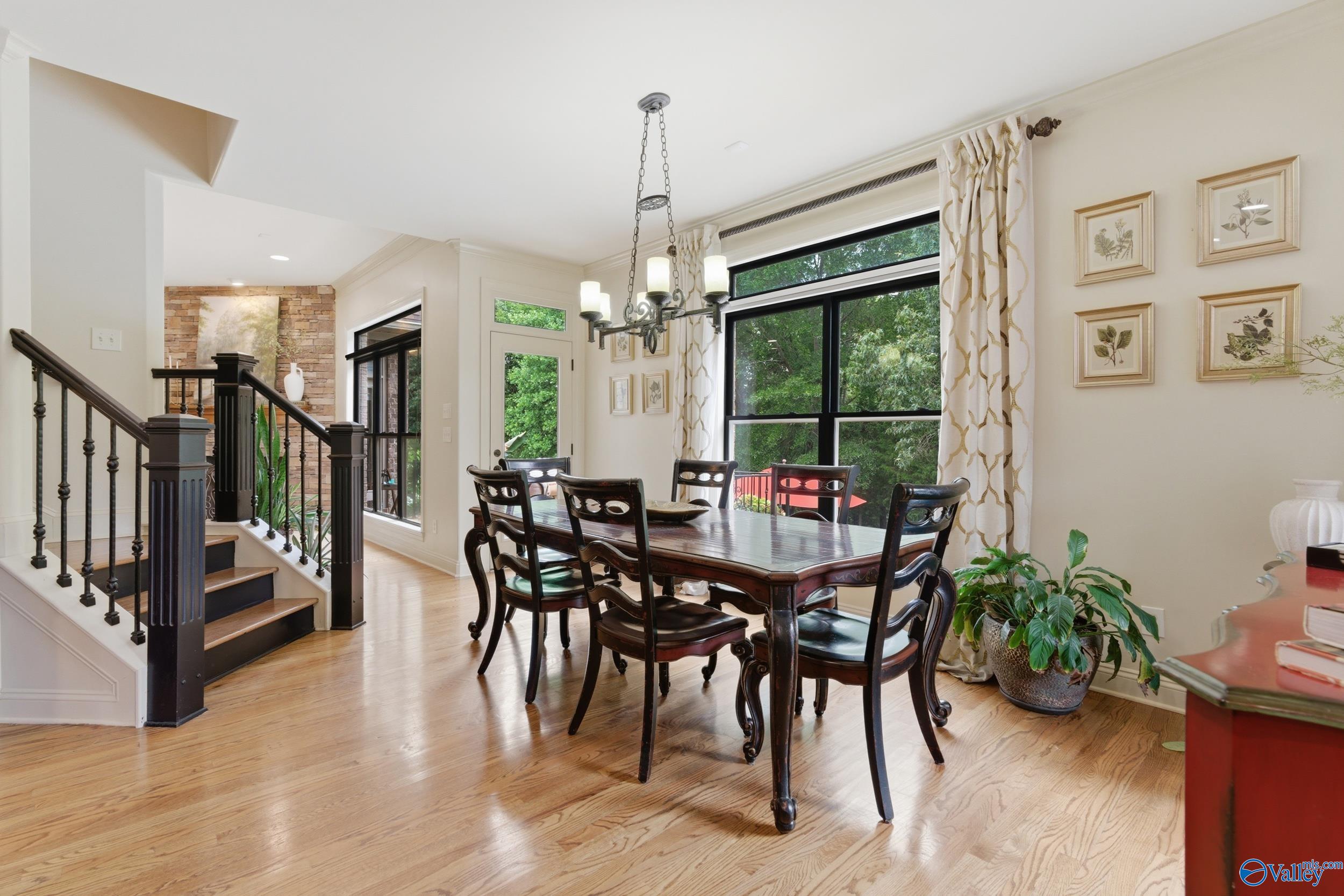 125 Foxfield Drive