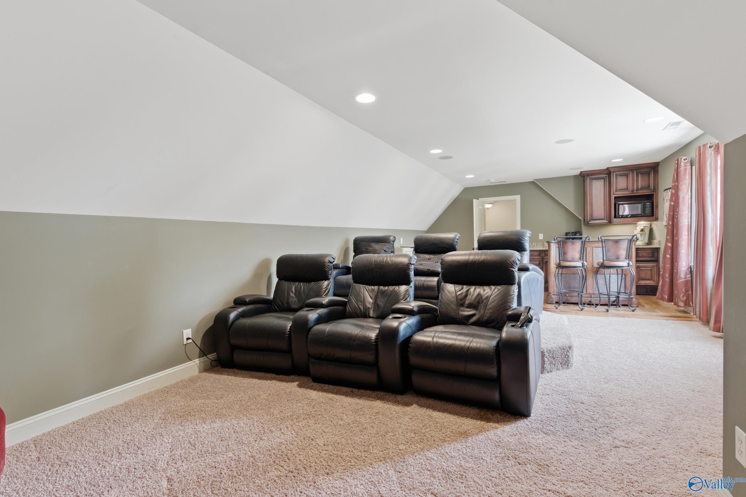 125 Foxfield Drive