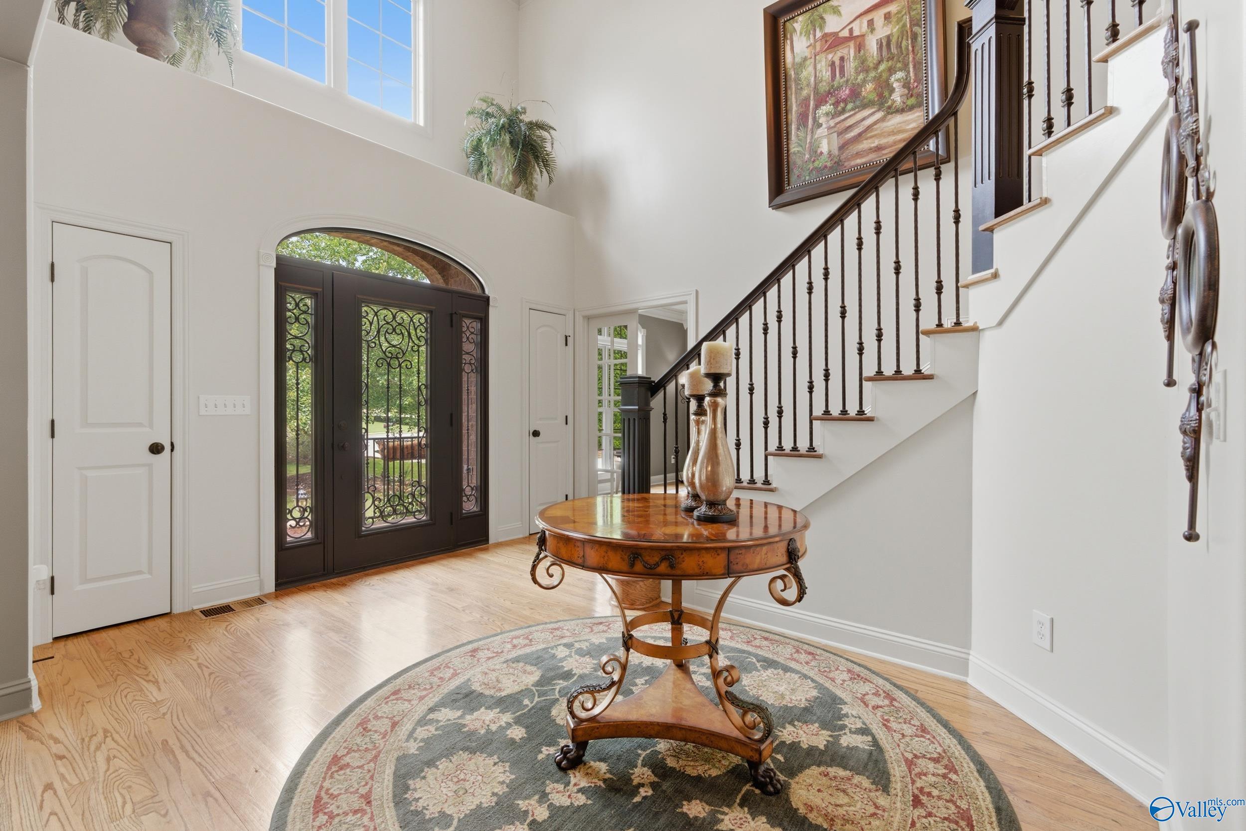 125 Foxfield Drive