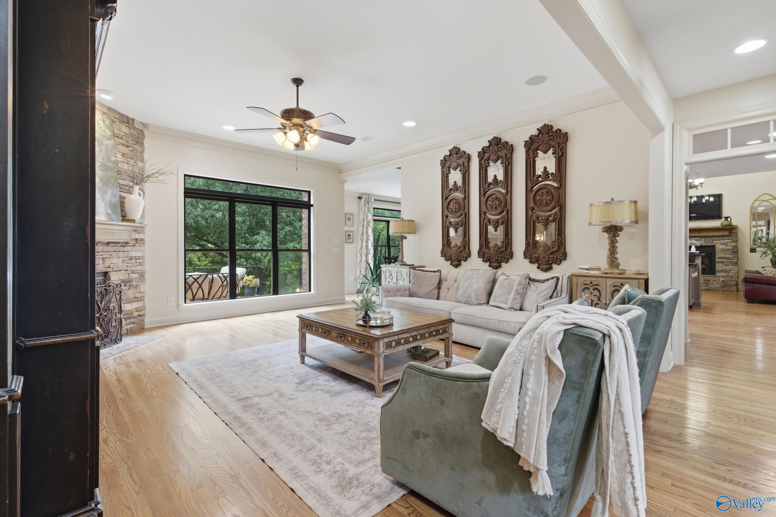 125 Foxfield Drive