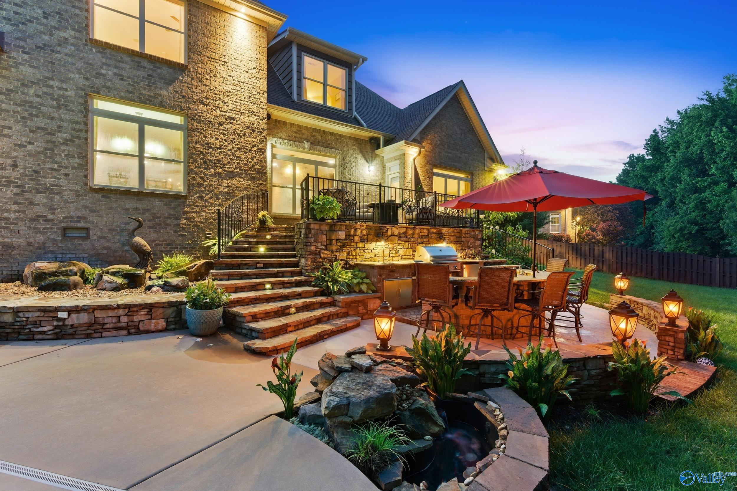 125 Foxfield Drive