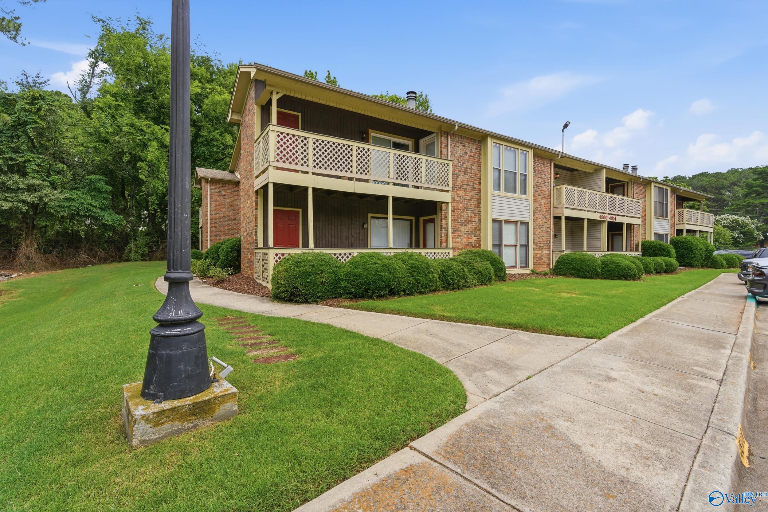 4908 Seven Pine Circle