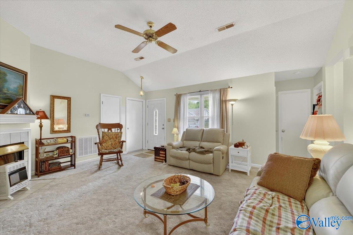 224 Knox Creek Trail NW