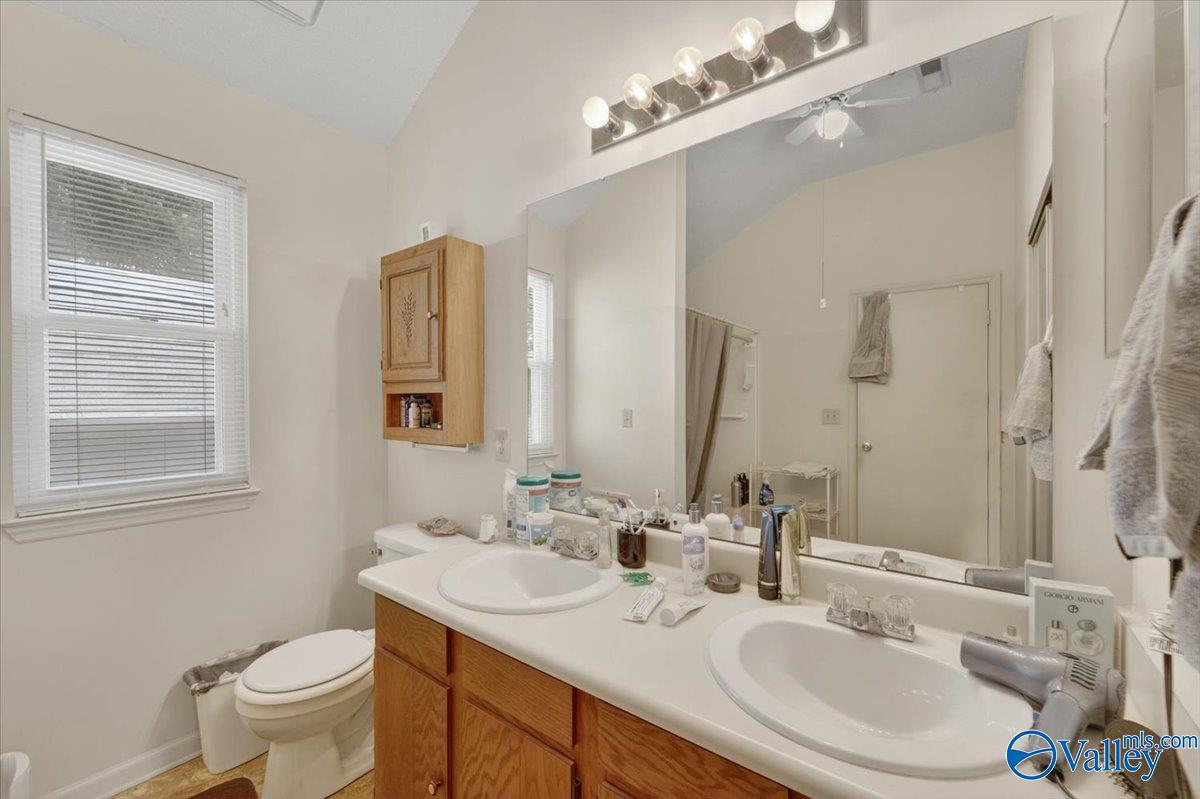 224 Knox Creek Trail NW
