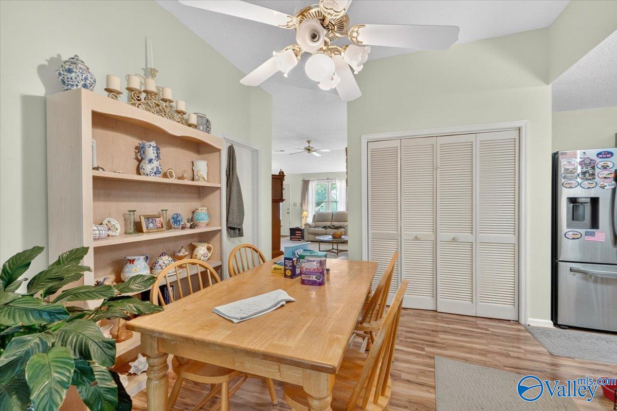 224 Knox Creek Trail NW