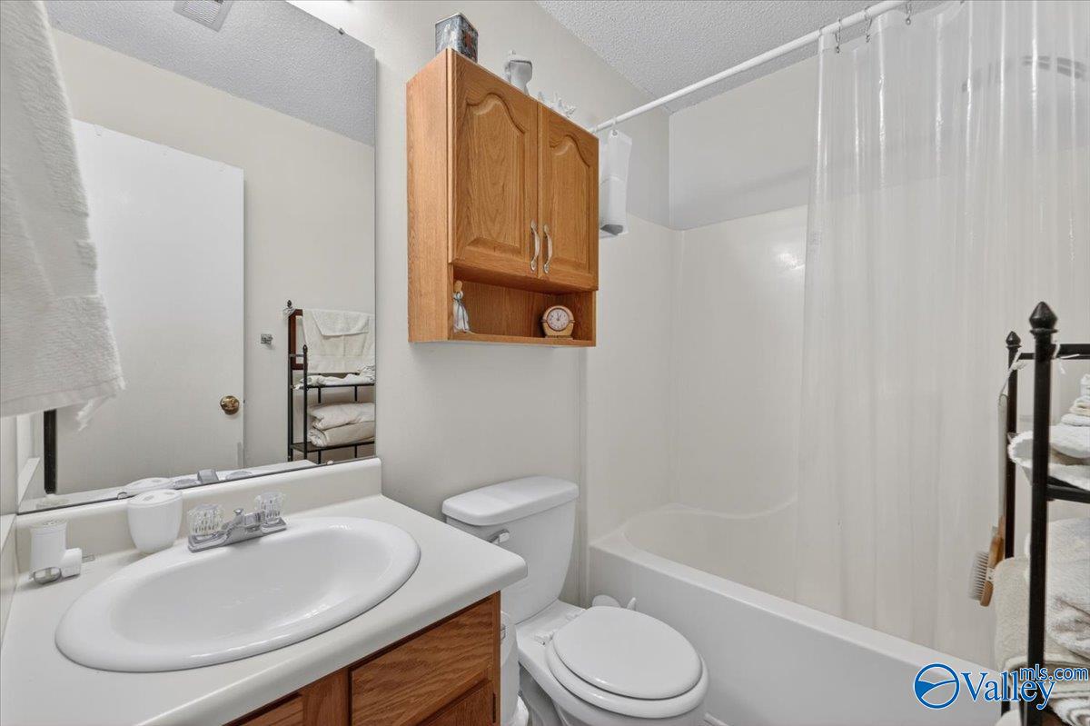 224 Knox Creek Trail NW