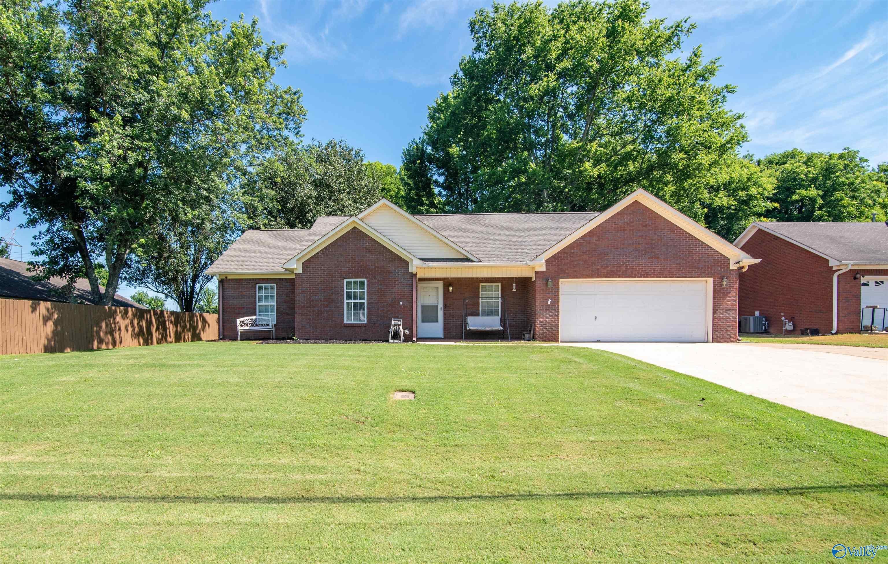 103 Cedar Bluff Court