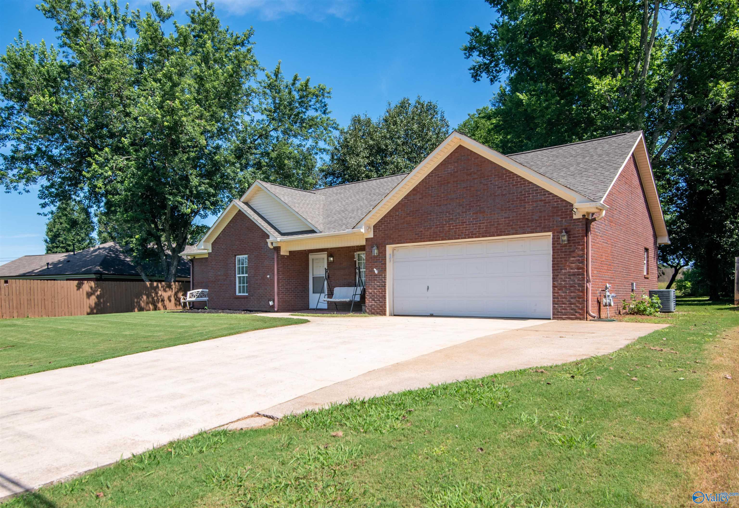 103 Cedar Bluff Court