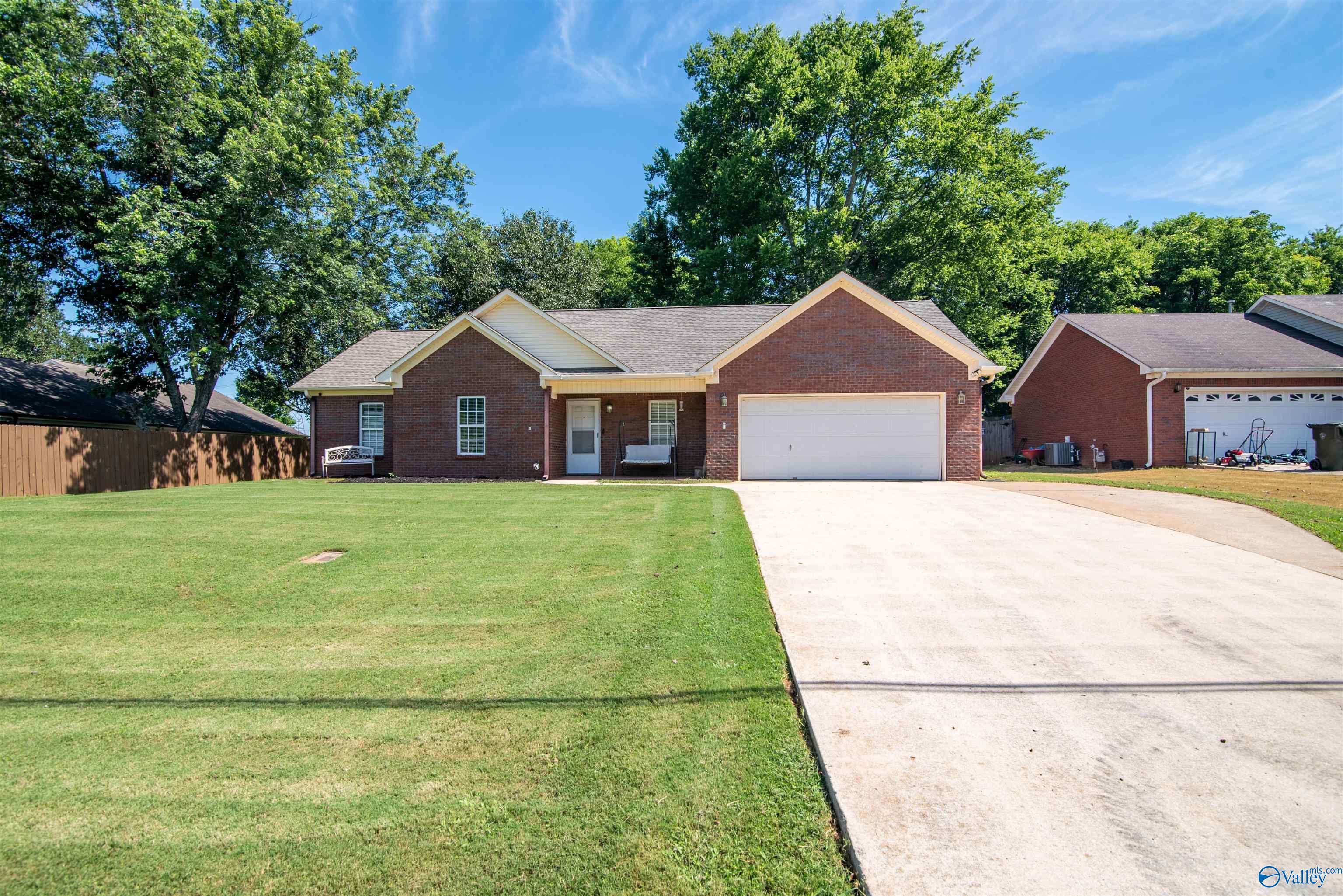 103 Cedar Bluff Court