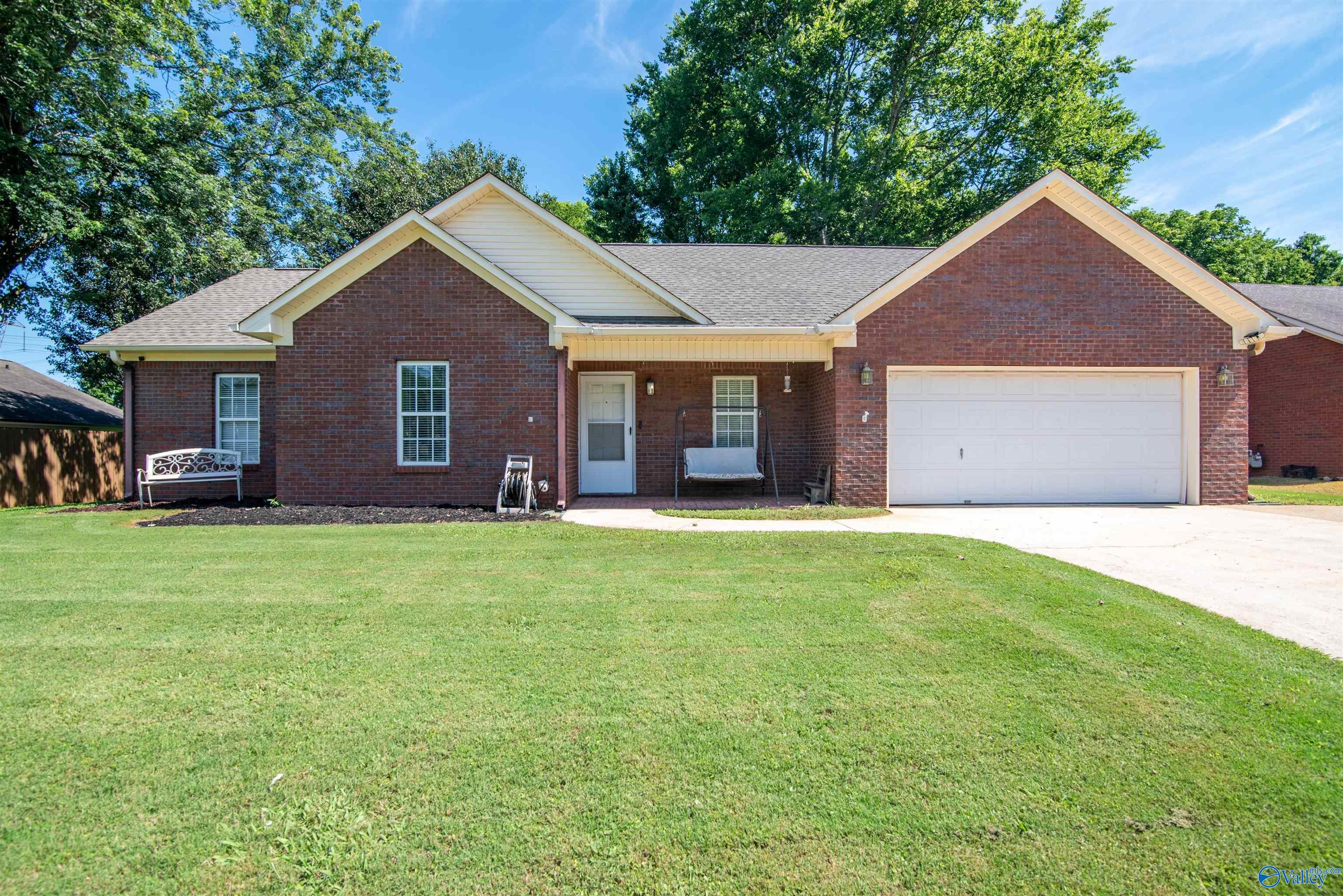 103 Cedar Bluff Court