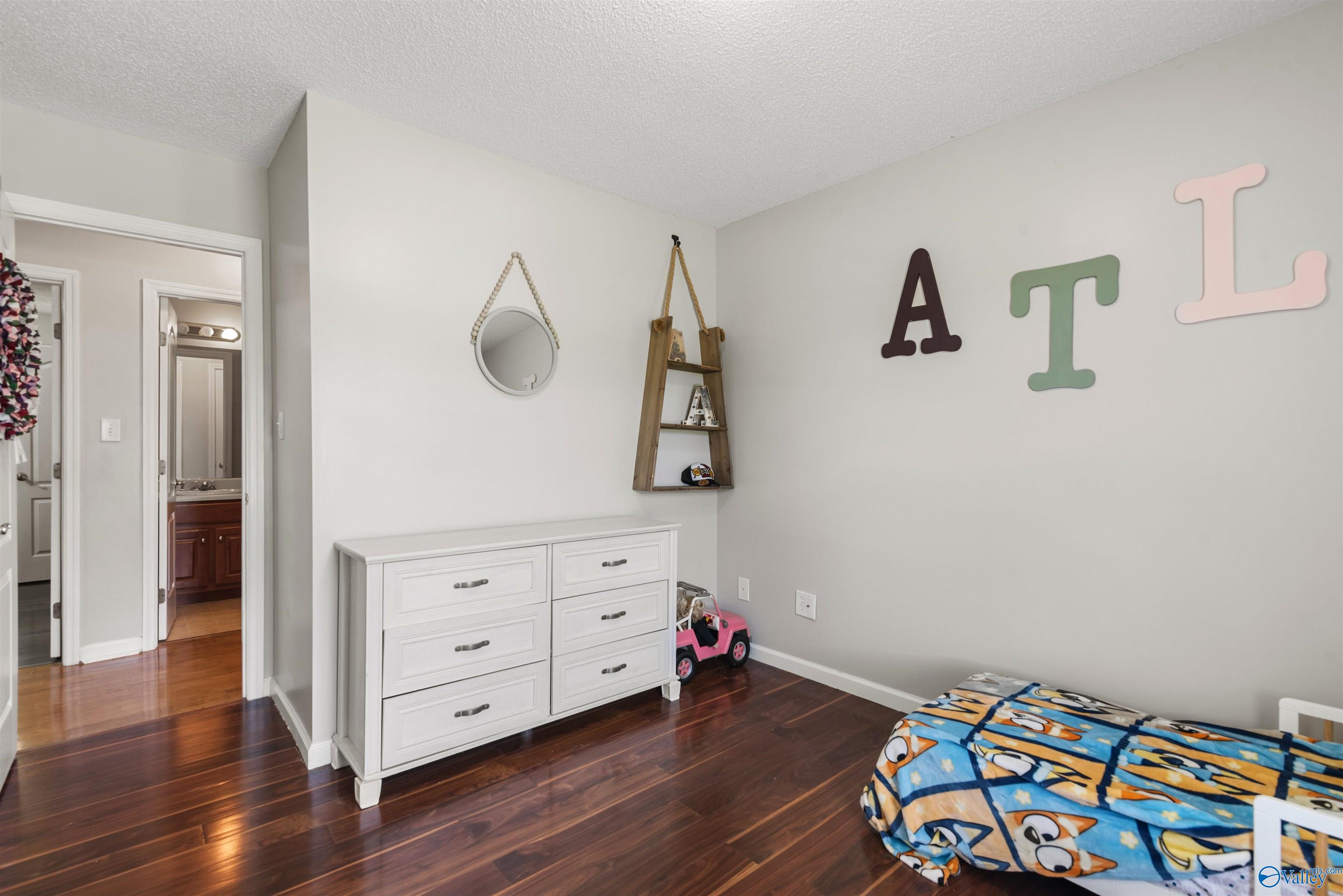 103 Cedar Bluff Court