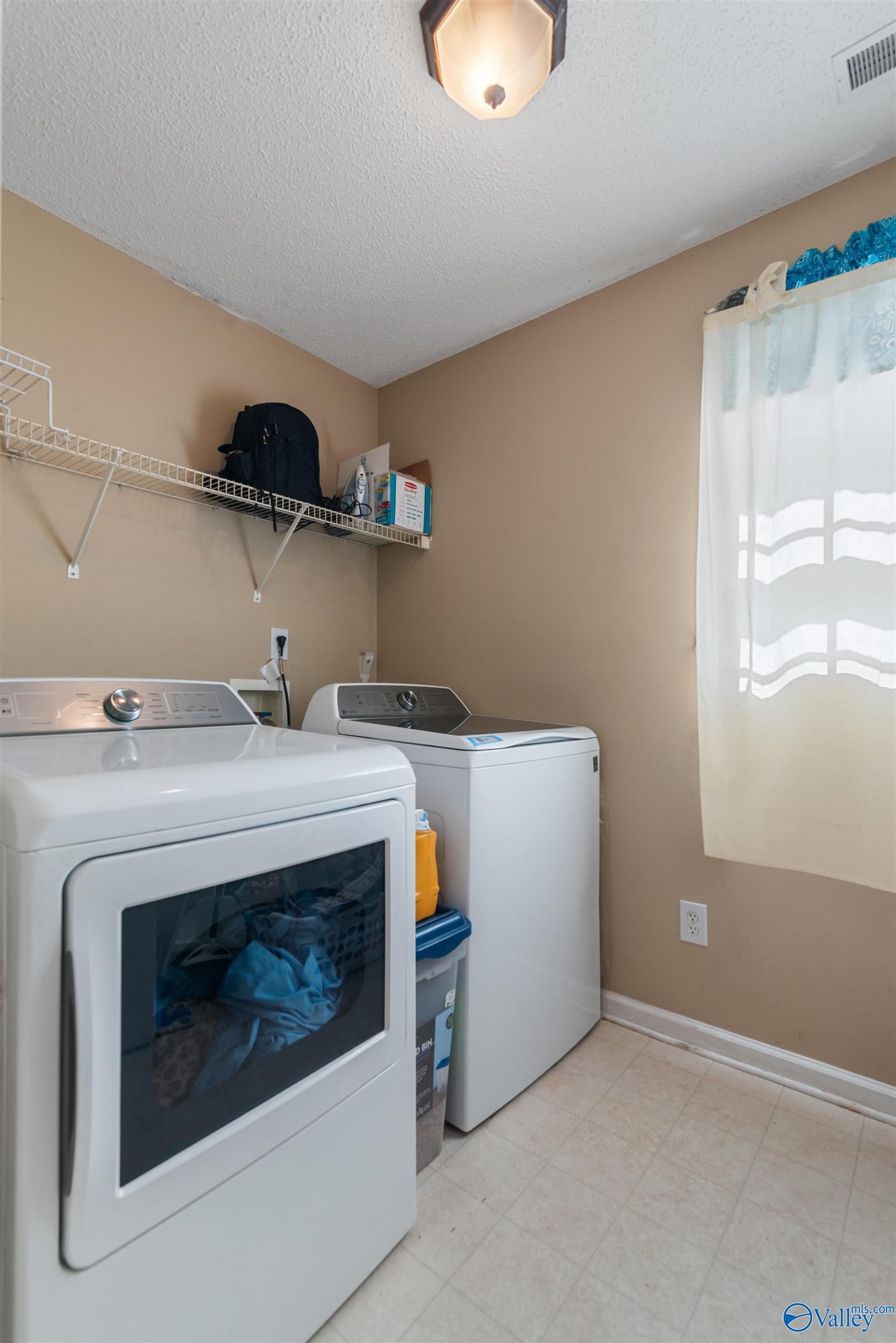 103 Cedar Bluff Court