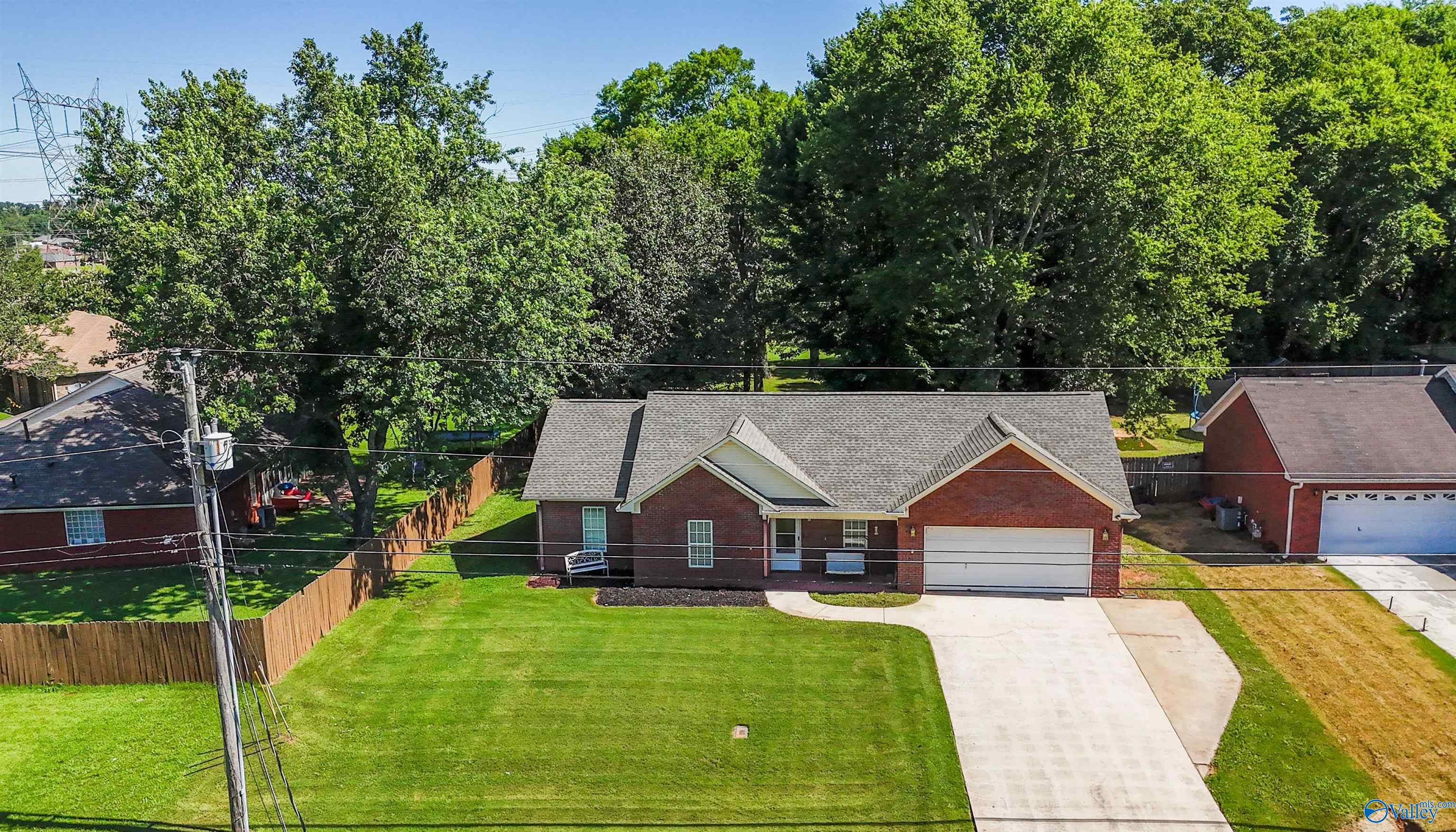 103 Cedar Bluff Court