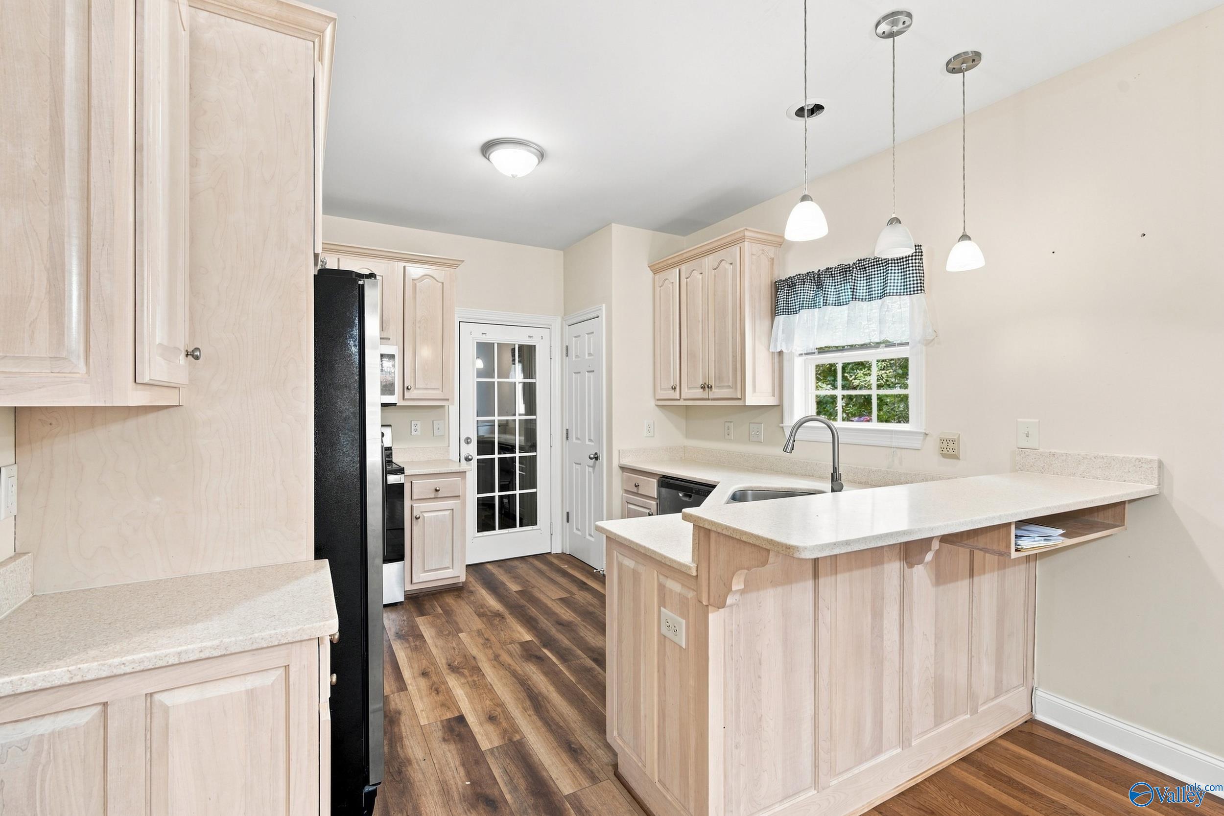 106 Whitfield Drive