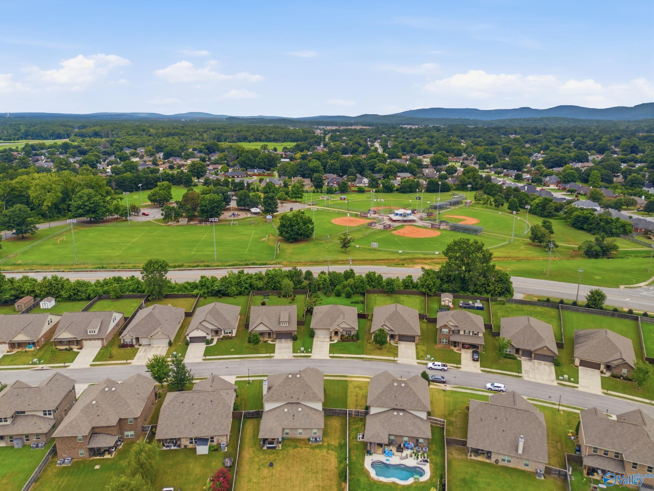 2422 Hobbstone Circle