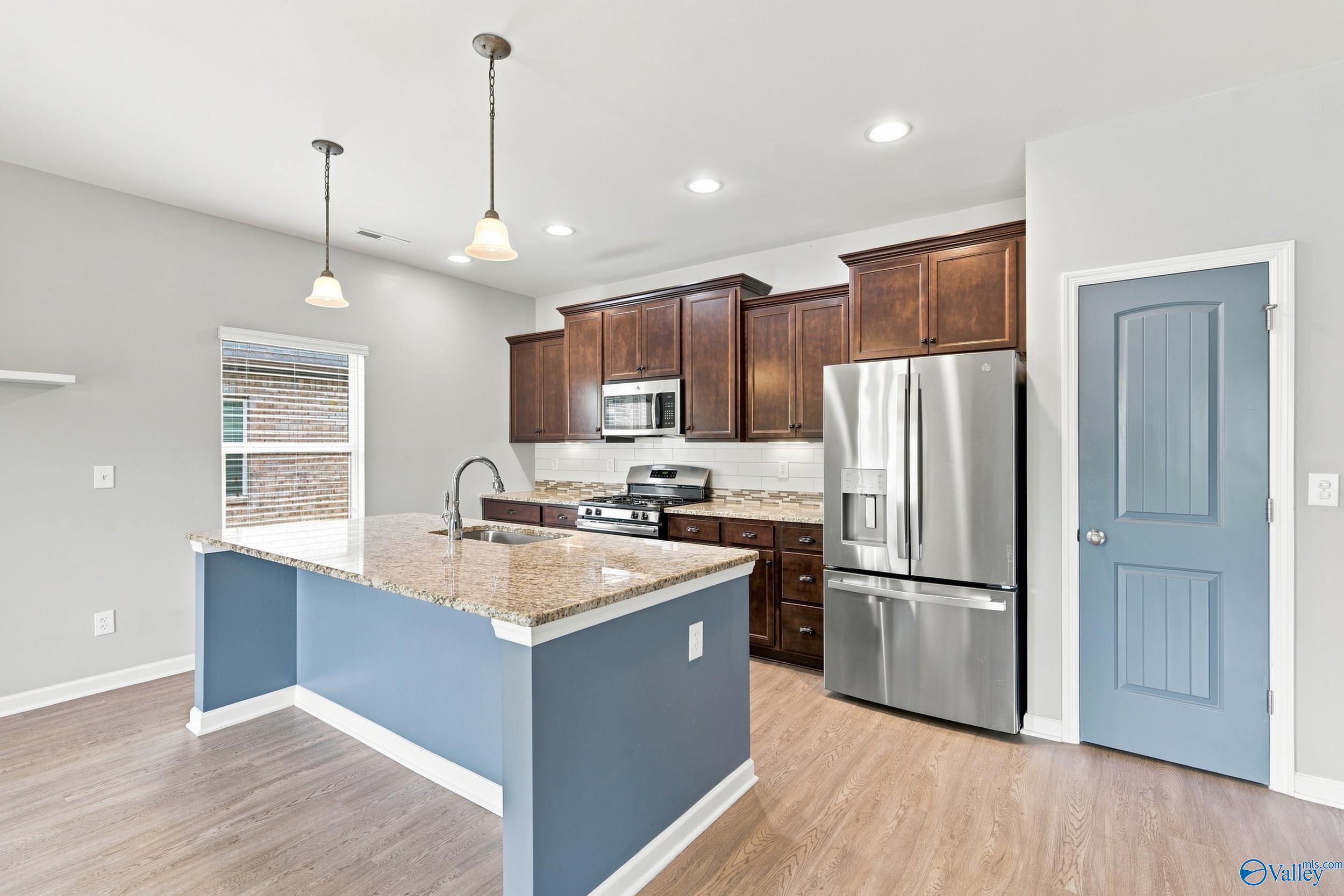 2422 Hobbstone Circle