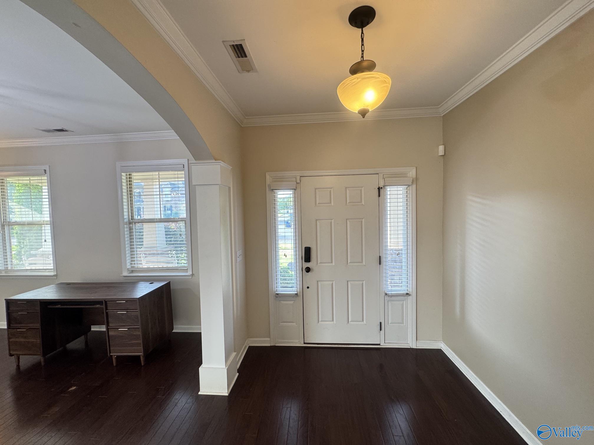 199 Little Oak
