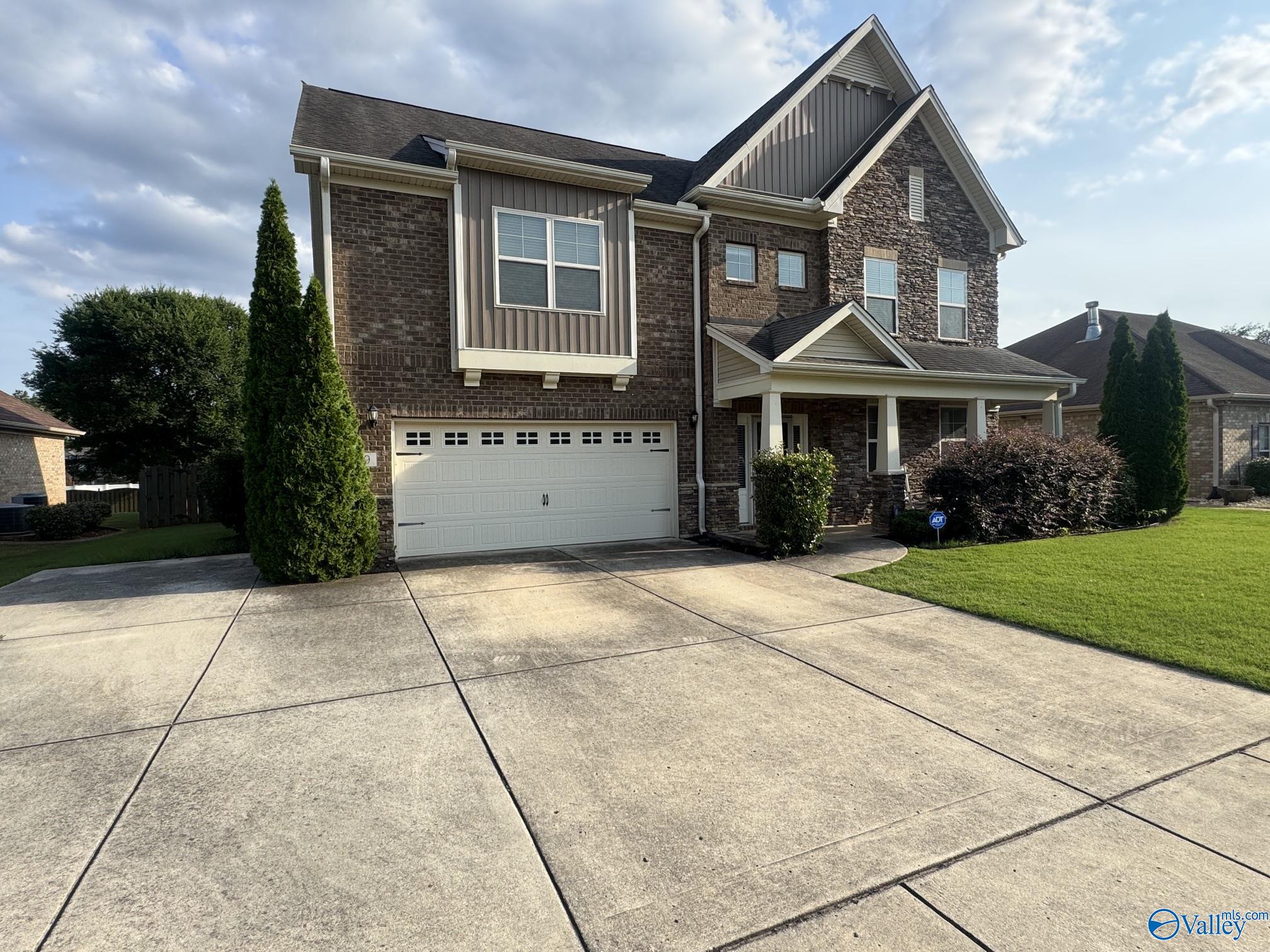 199 Little Oak