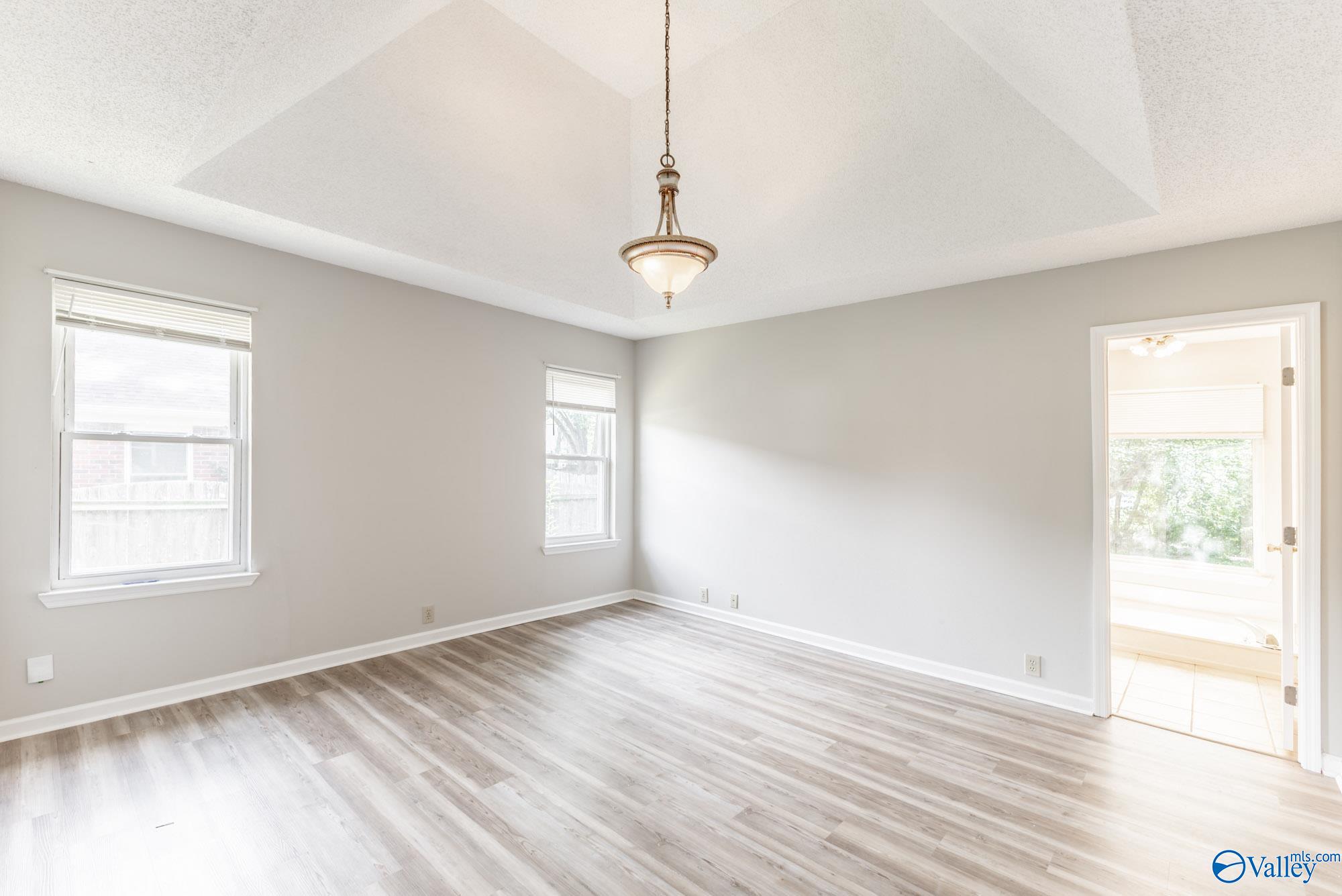107 Dawn Drive