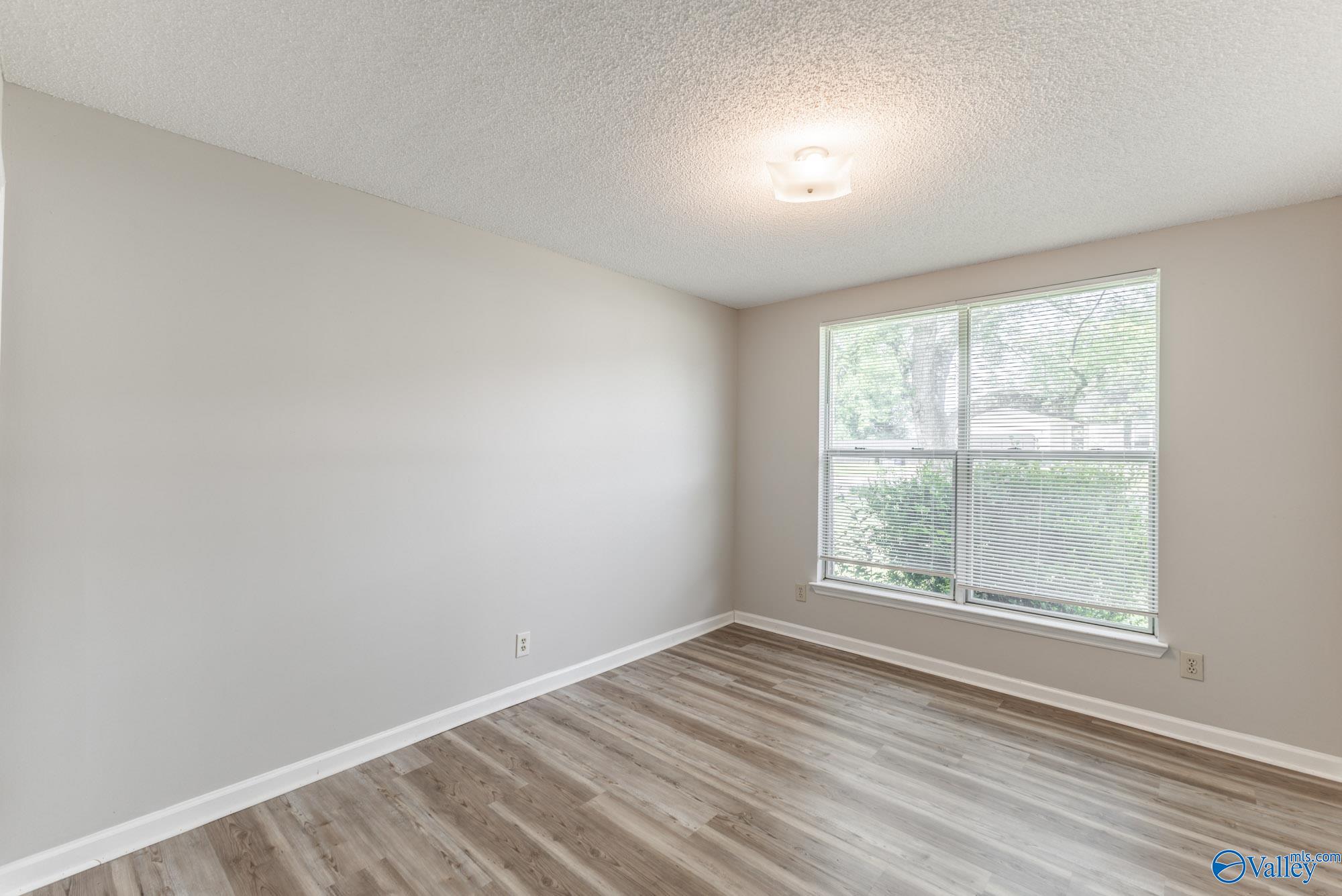 107 Dawn Drive