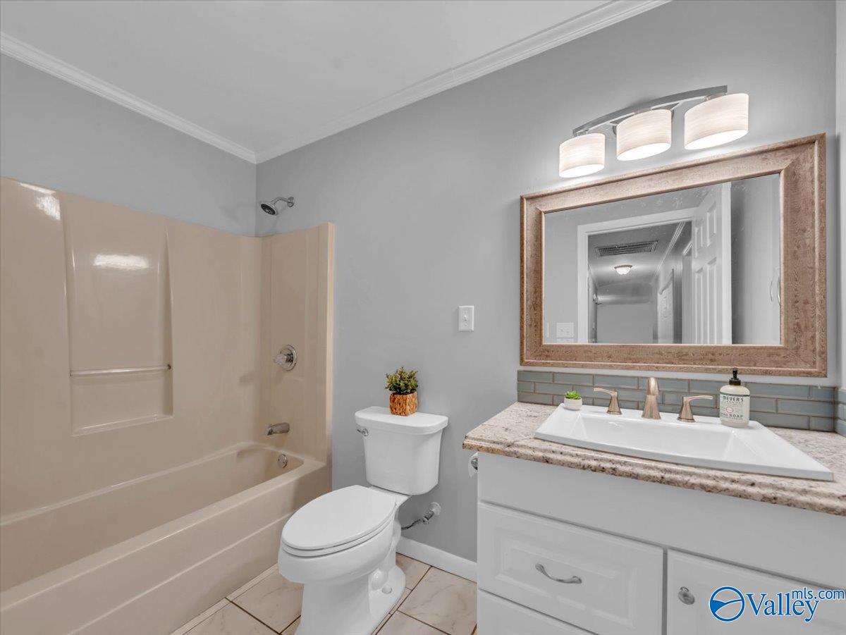 21771 Oakland Meadows